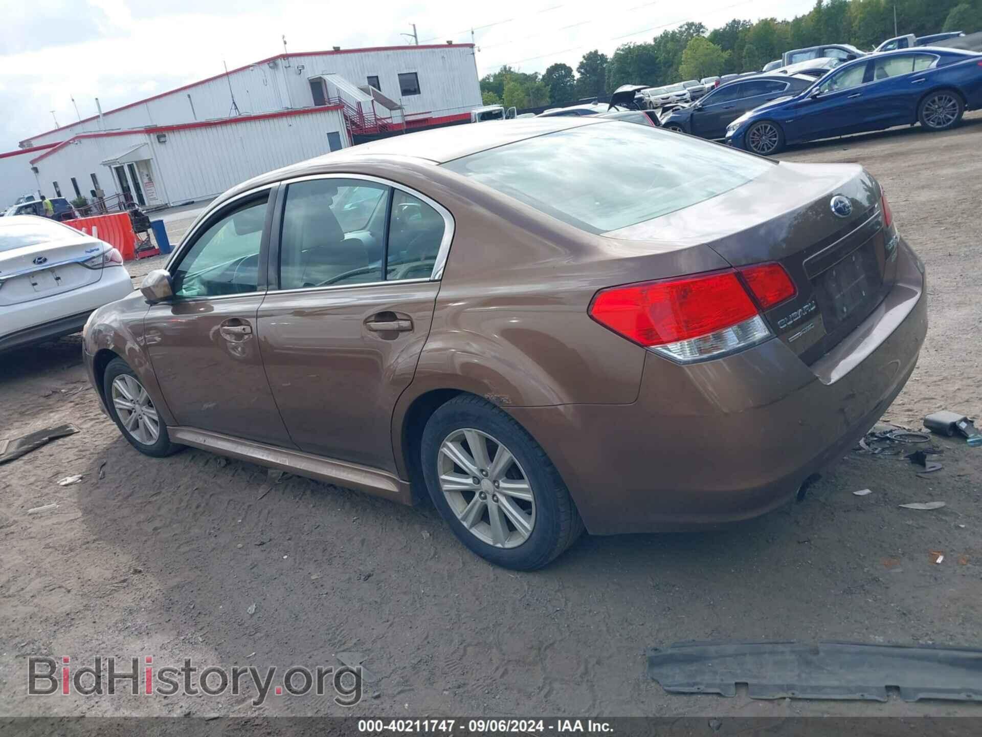 2011 SUBARU LEGACY - VIN: 4S3BMBG65B3233540 - Фото 3