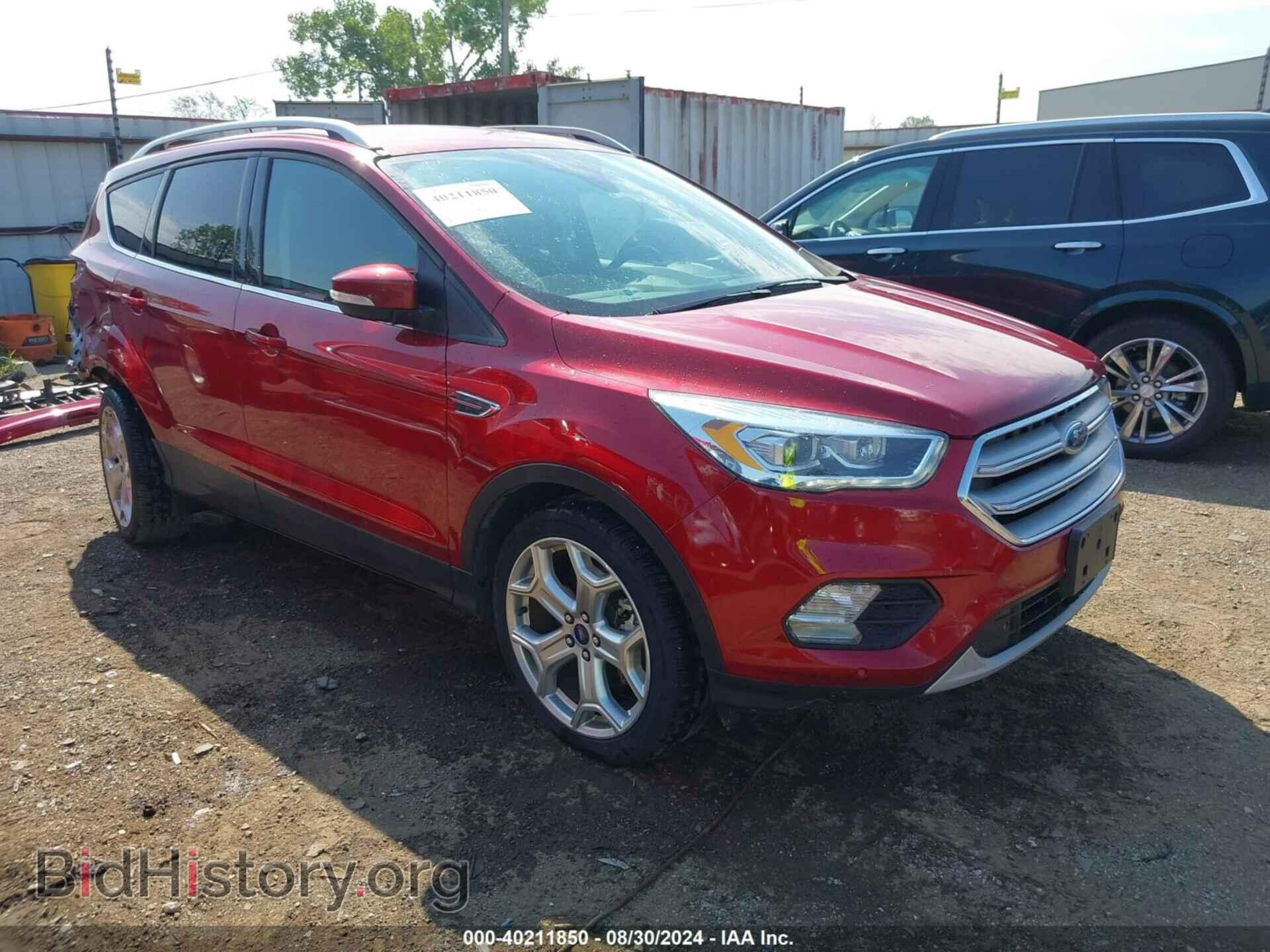 Фотография 1FMCU0J95JUD20998 - FORD ESCAPE 2018