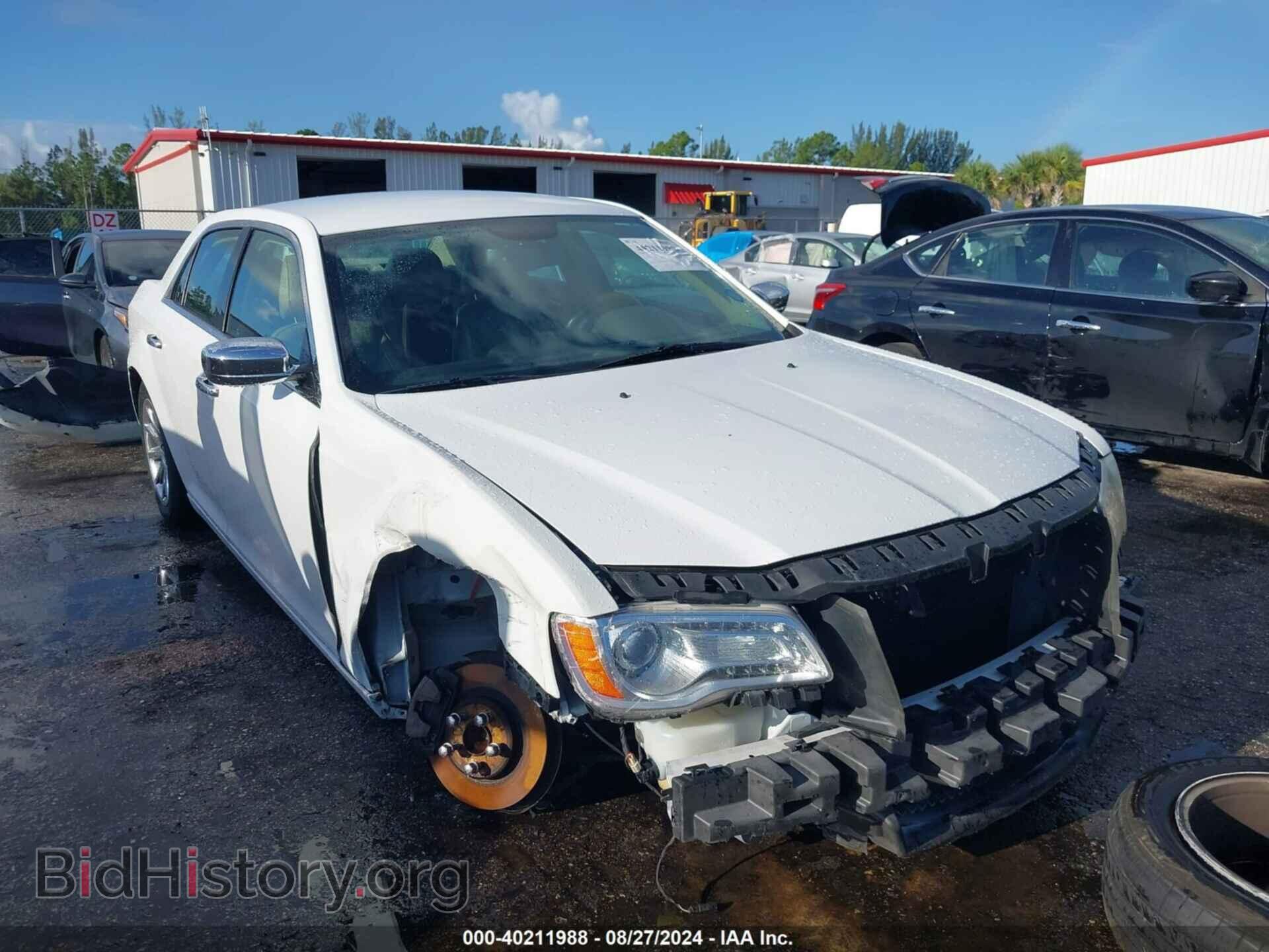 Фотография 2C3CCAEG7EH379912 - CHRYSLER 300C 2014