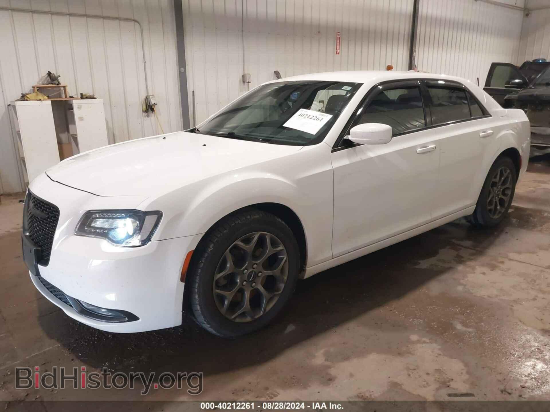 2017 CHRYSLER 300 - VIN: 2C3CCAGG9HH597271 - Фото 2