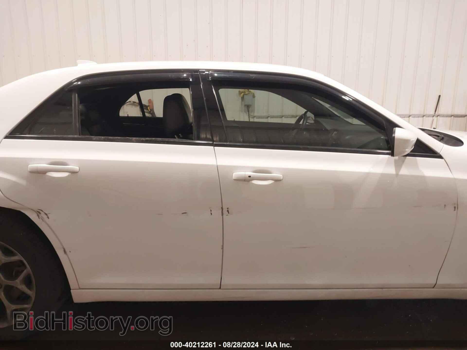 2017 CHRYSLER 300 - VIN: 2C3CCAGG9HH597271 - Фото 13