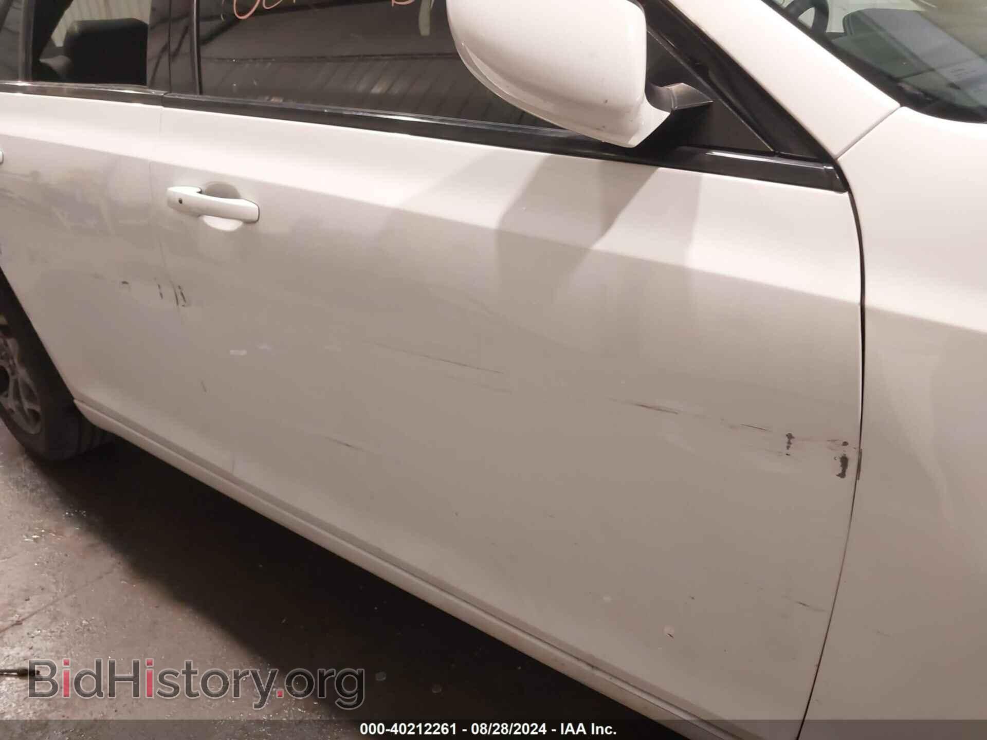 2017 CHRYSLER 300 - VIN: 2C3CCAGG9HH597271 - Фото 17