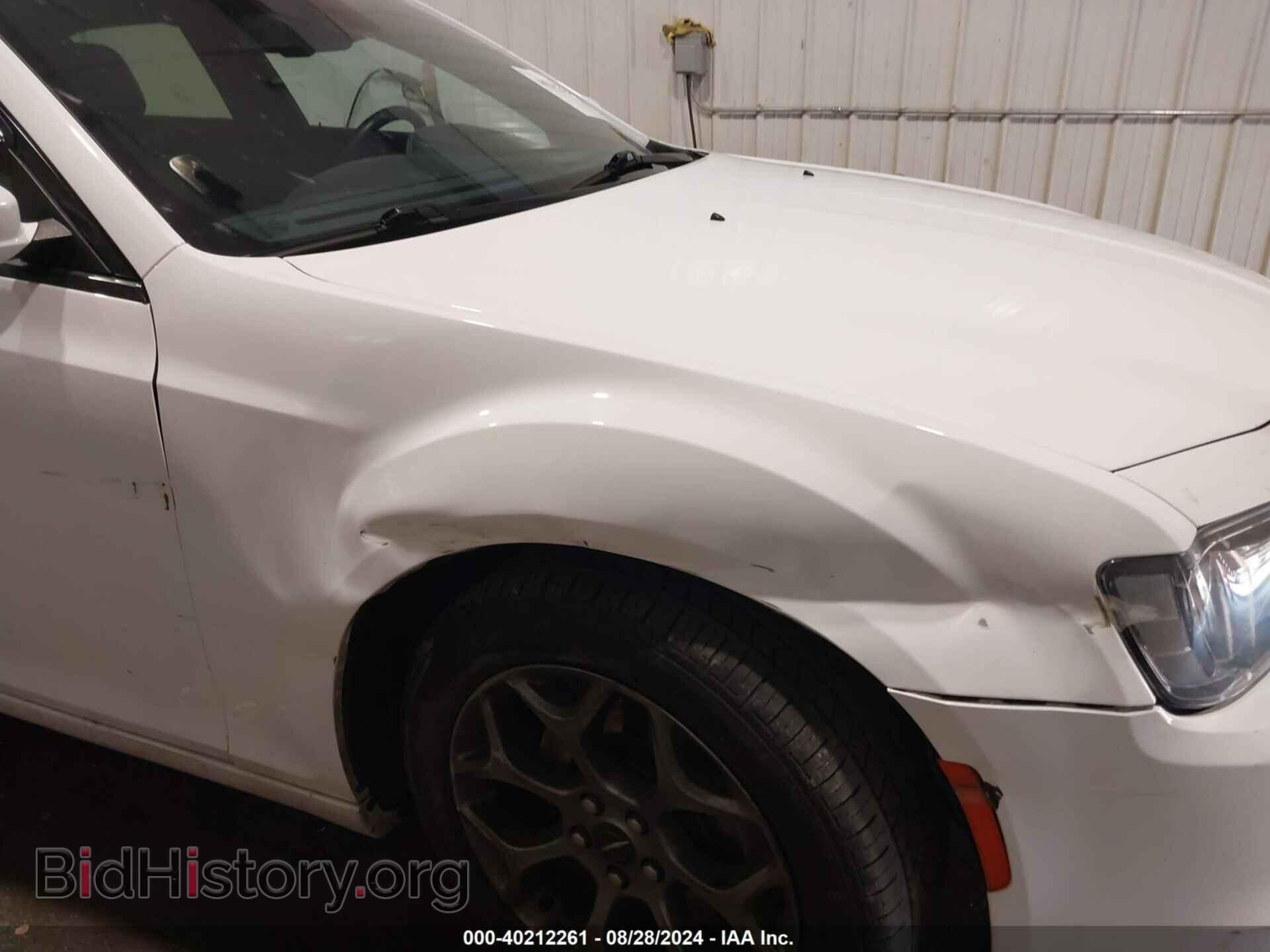 2017 CHRYSLER 300 - VIN: 2C3CCAGG9HH597271 - Фото 6