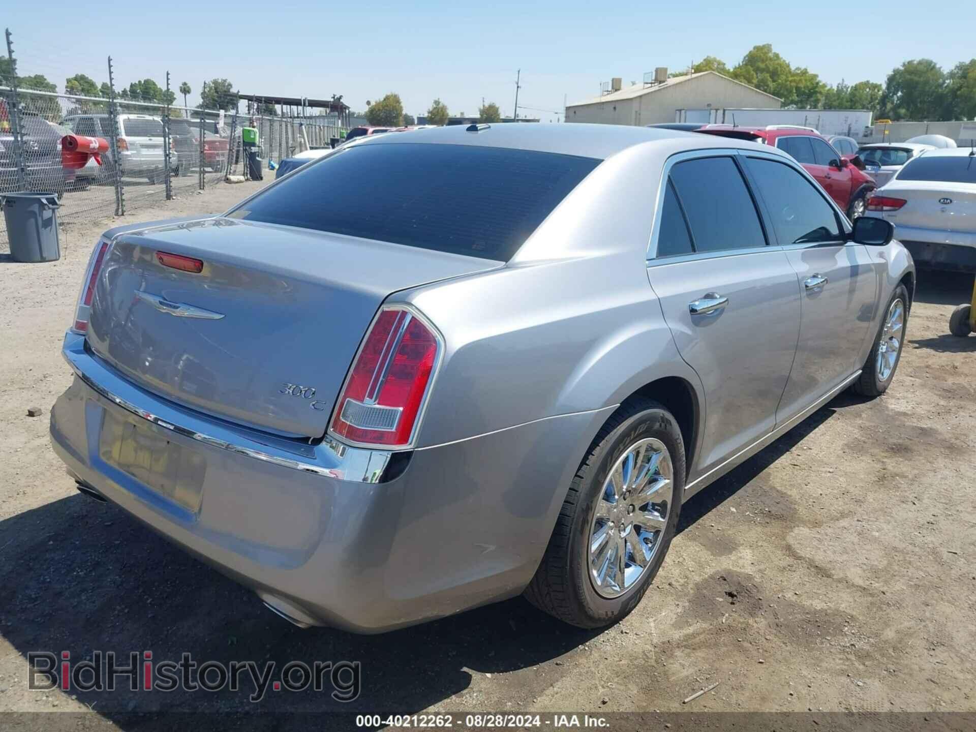 2013 CHRYSLER 300C - VIN: 2C3CCAET5DH650543 - Фото 4