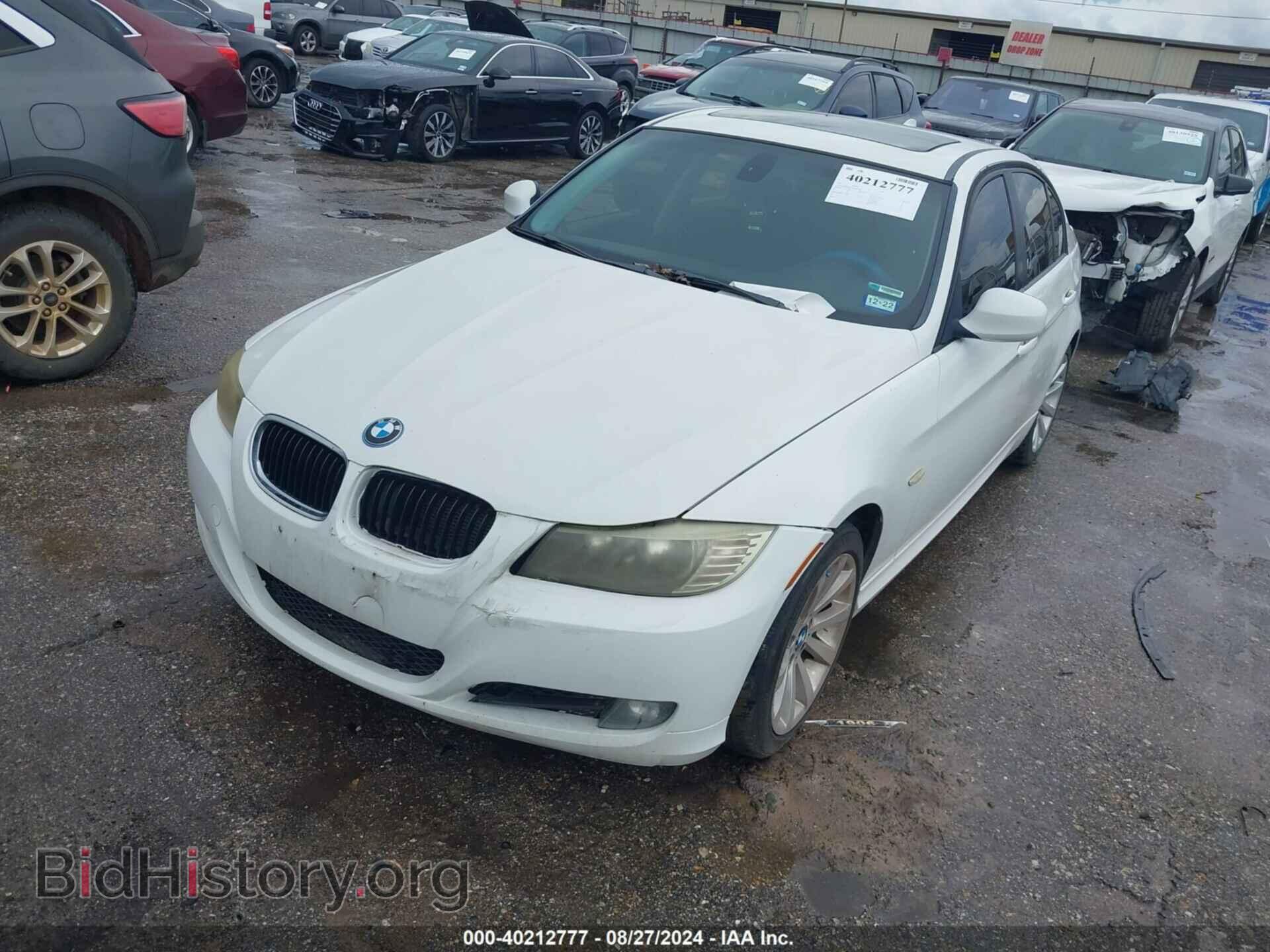 2011 BMW 328I - VIN: WBAPH7C55BE681038 - Фото 2