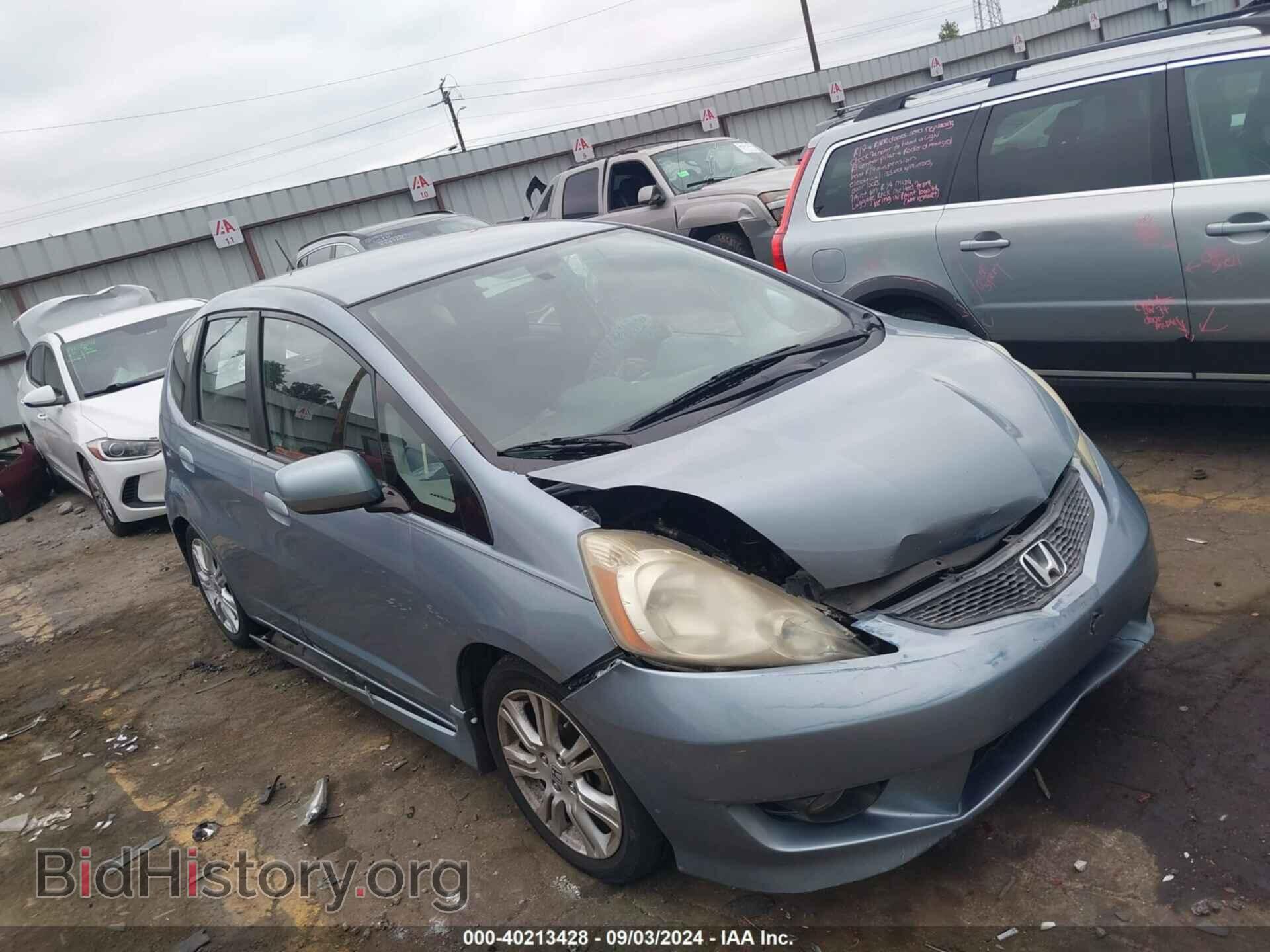 Фотография JHMGE8H50BC007724 - HONDA FIT 2011