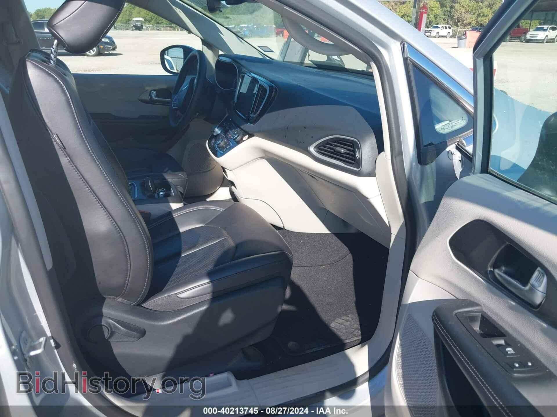 2023 CHRYSLER PACIFICA - VIN: 2C4RC1BG8PR520929 - Фото 5