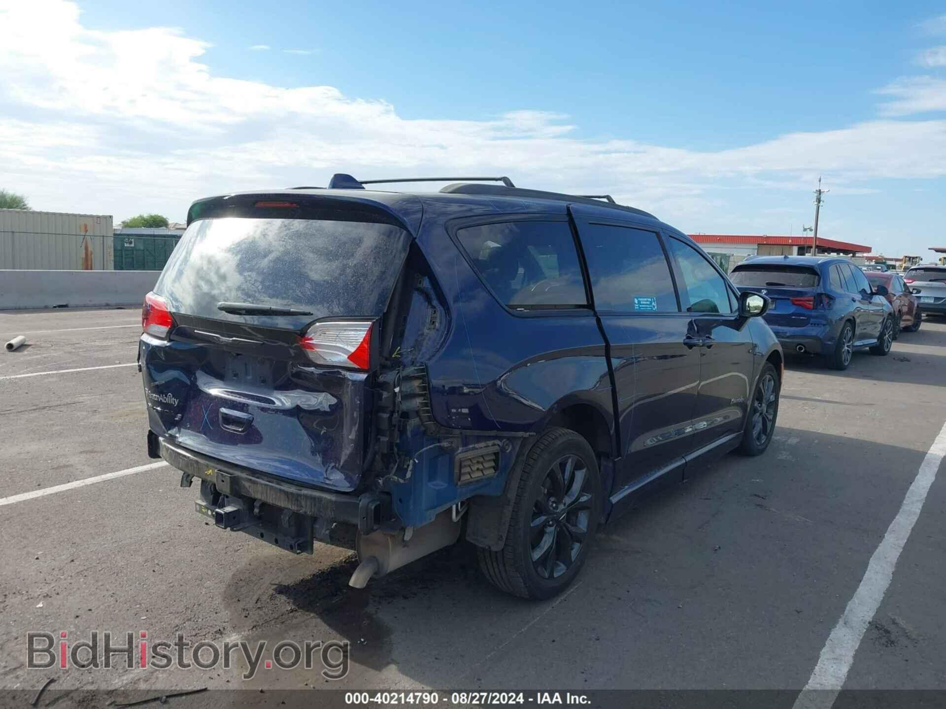 2018 CHRYSLER PACIFICA - VIN: 2C4RC1EG3JR320950 - Photo 4