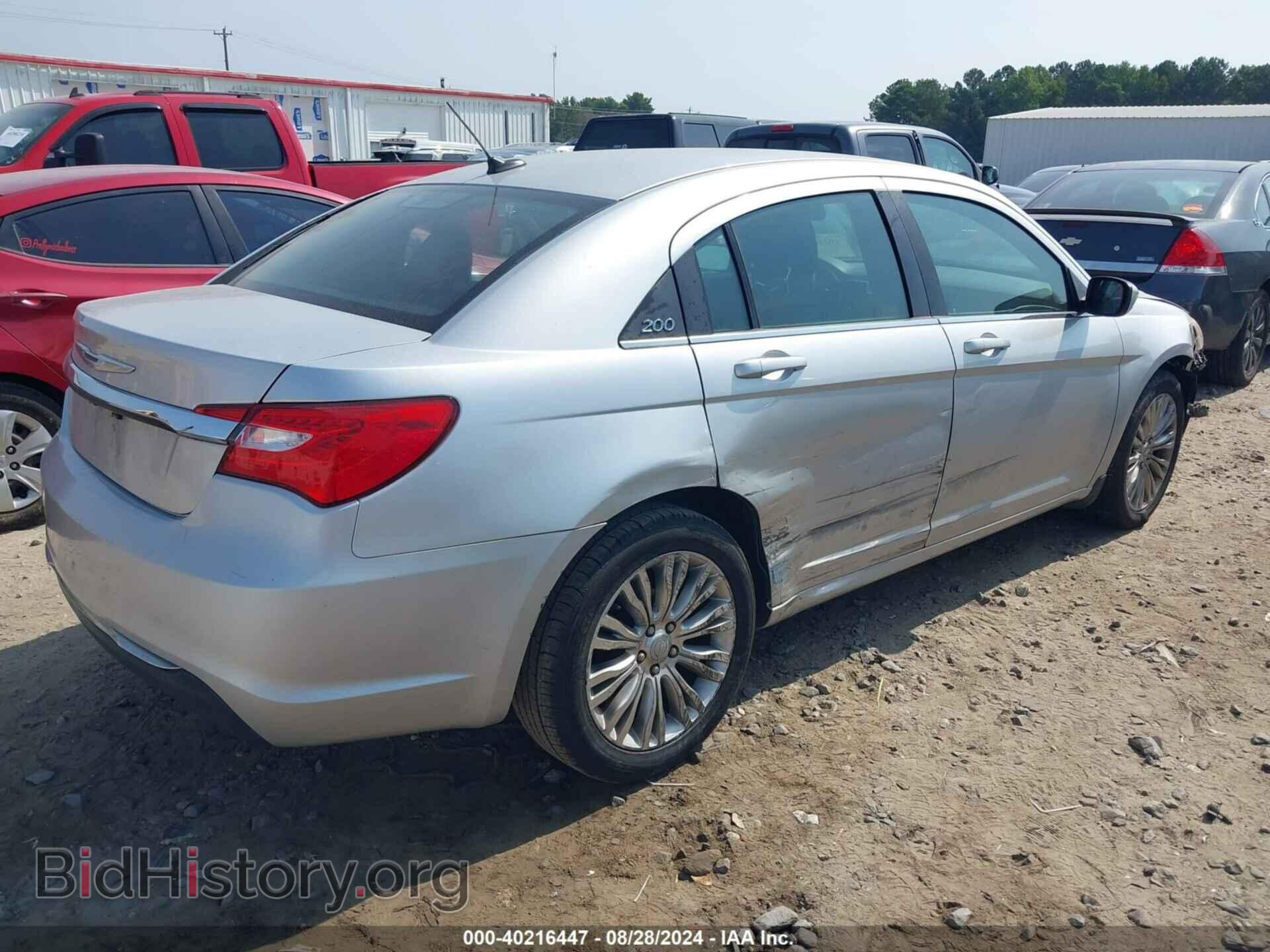 2012 CHRYSLER 200 - VIN: 1C3CCBAB6CN282124 - Фото 4