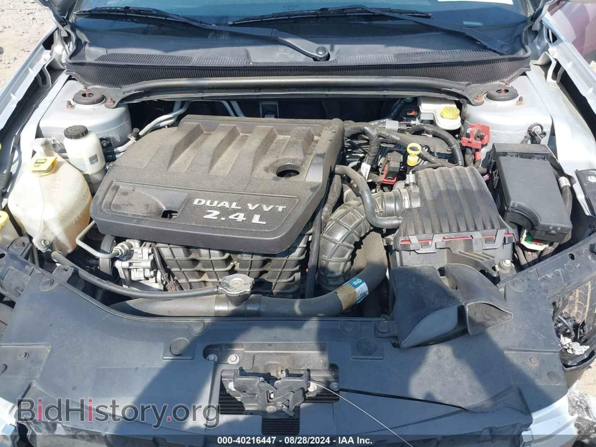 2012 CHRYSLER 200 - VIN: 1C3CCBAB6CN282124 - Фото 10