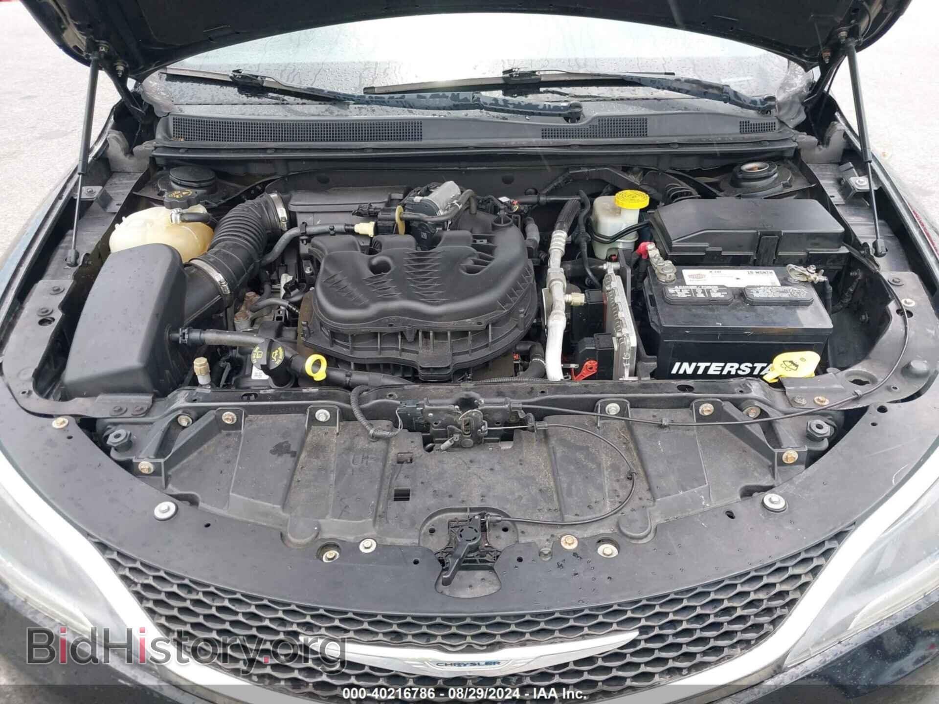 2016 CHRYSLER 200 - VIN: 1C3CCCAG7GN179317 - Фото 10