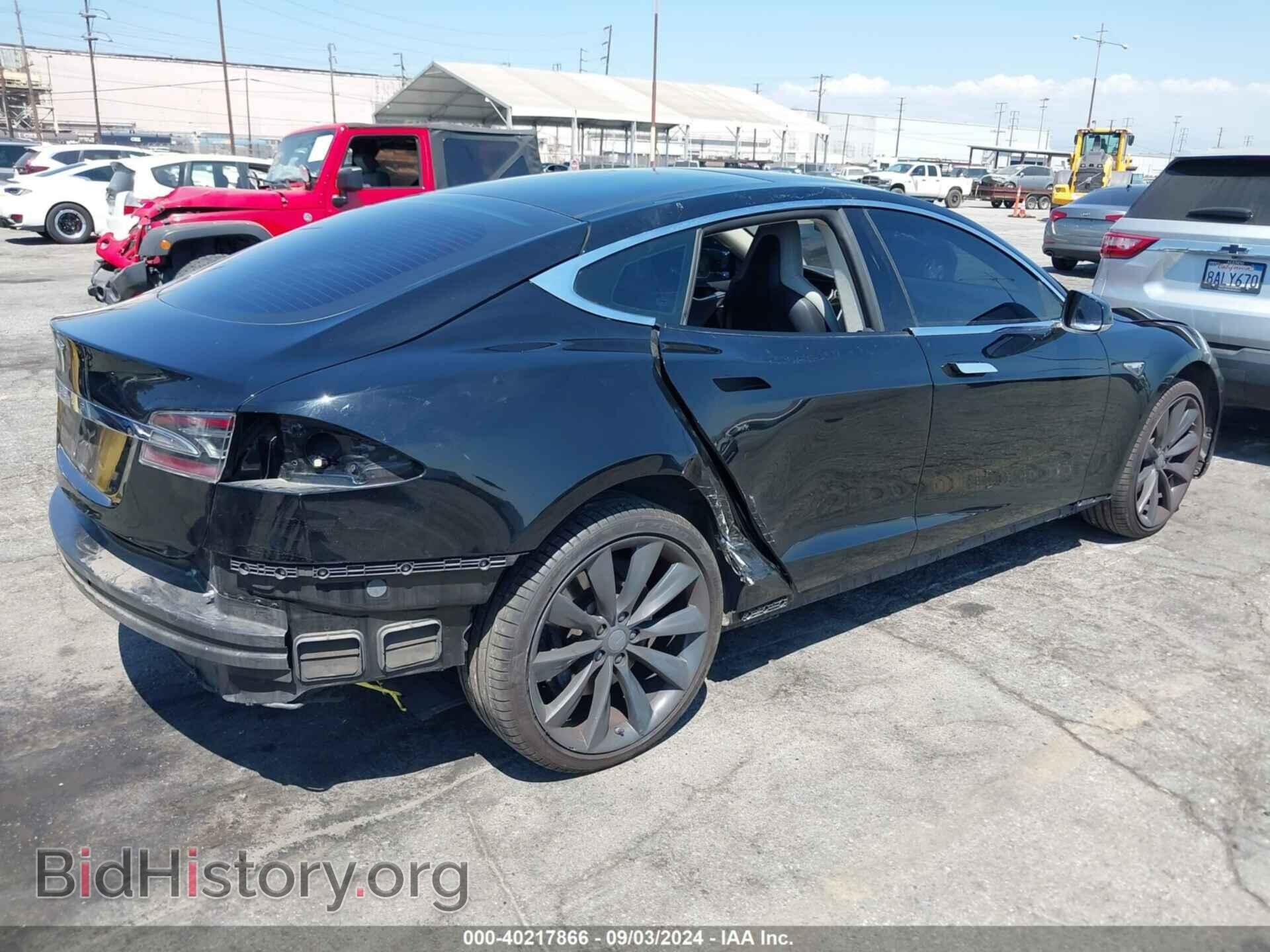 2013 TESLA MODEL S - VIN: 5YJSA1DG8DFP03663 - Photo 4