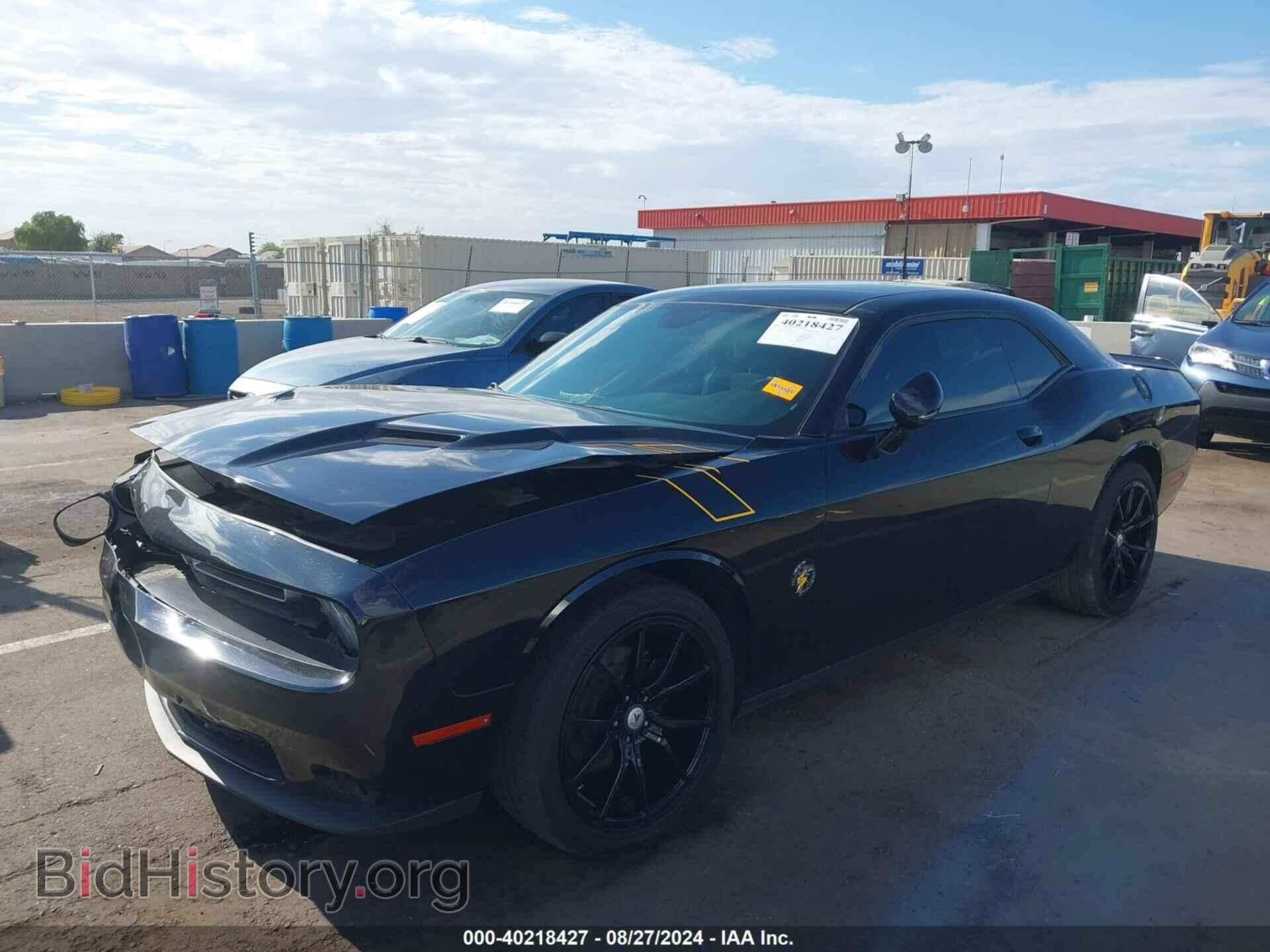 2018 DODGE CHALLENGER - VIN: 2C3CDZAG2JH325235 - Фото 2