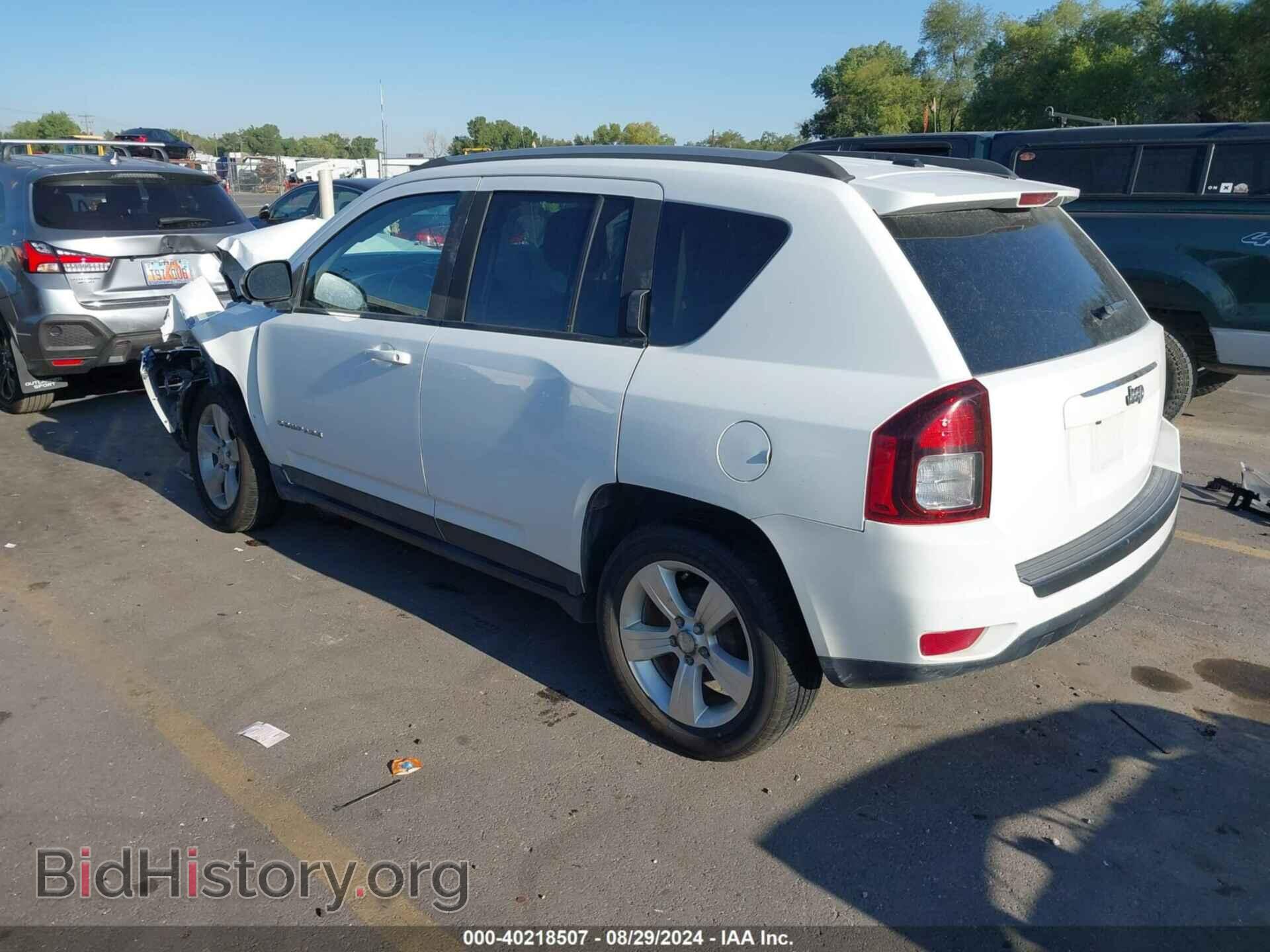 2016 JEEP COMPASS - VIN: 1C4NJCBA4GD715084 - Фото 3
