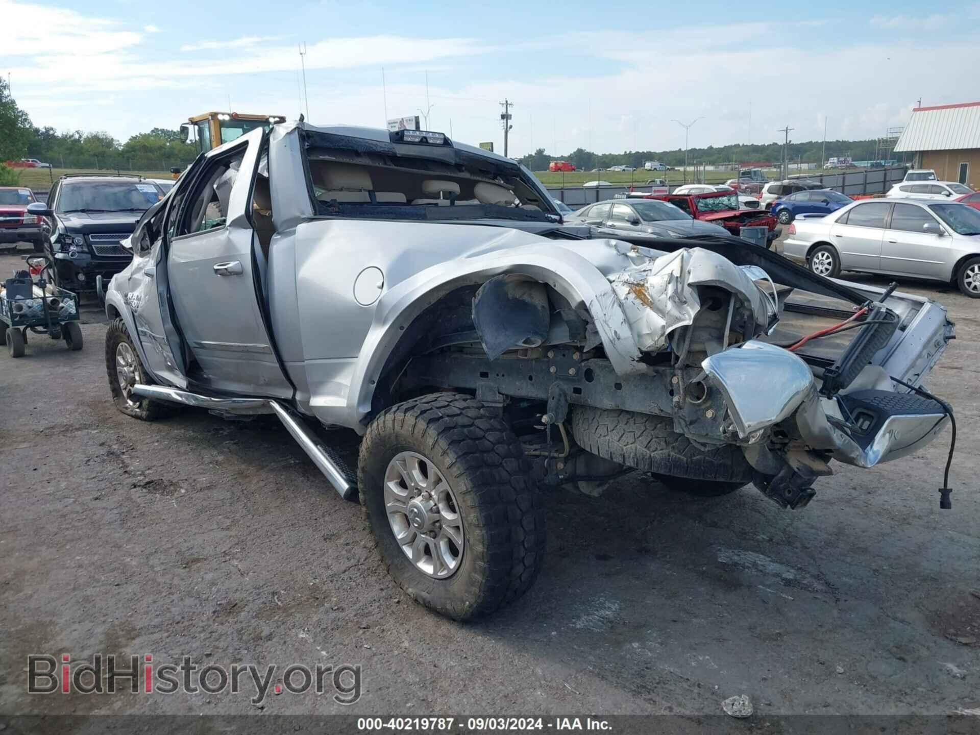 2017 RAM 2500 - VIN: 3C6UR5FL0HG781994 - Photo 3