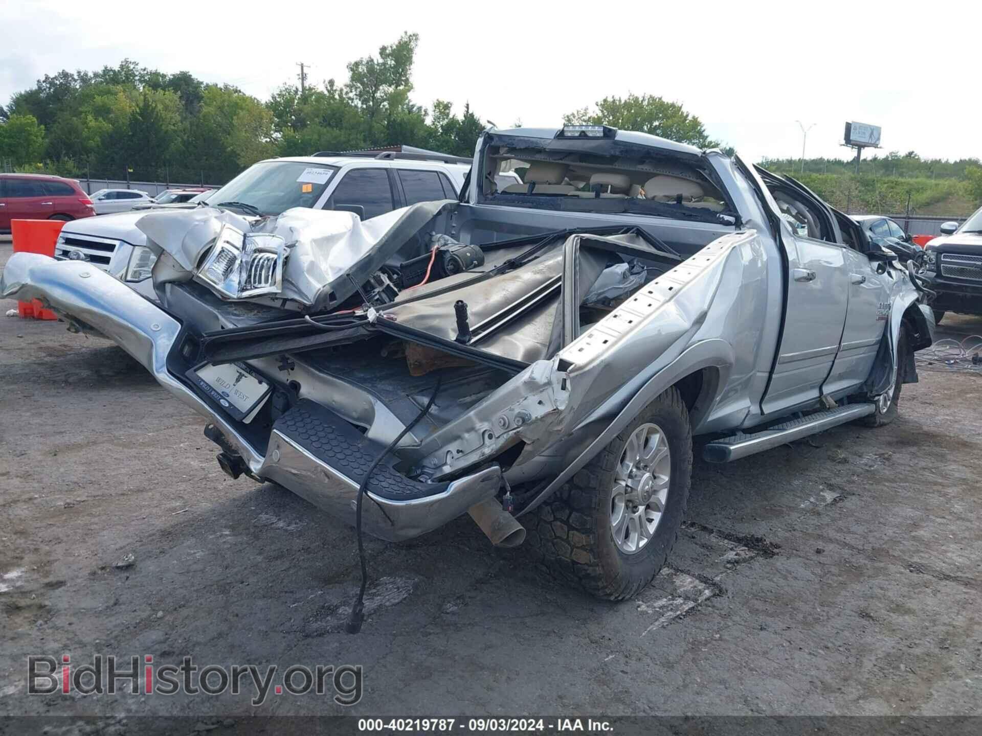 2017 RAM 2500 - VIN: 3C6UR5FL0HG781994 - Photo 4