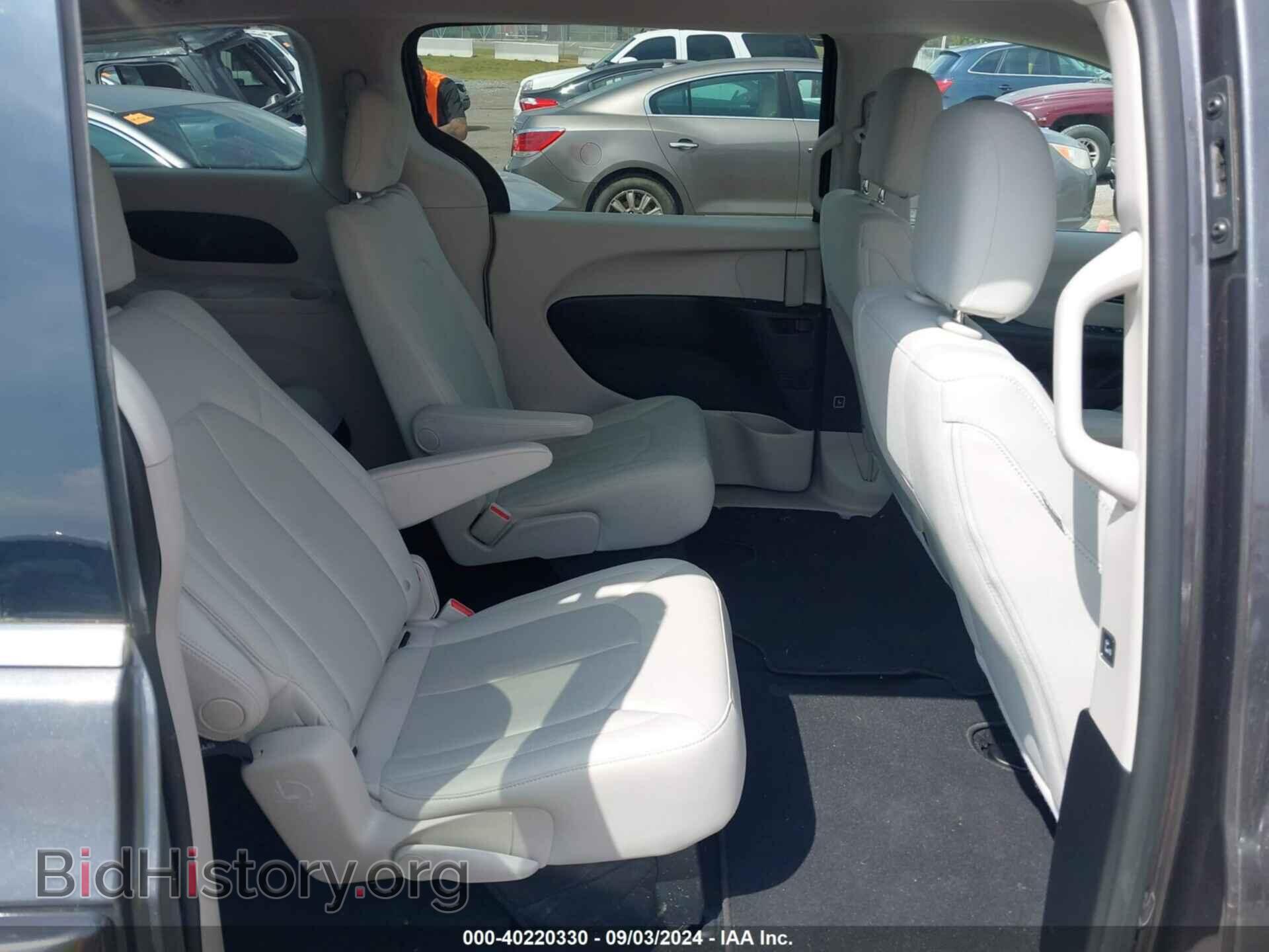 2017 CHRYSLER PACIFICA - VIN: 2C4RC1DG3HR578929 - Photo 8