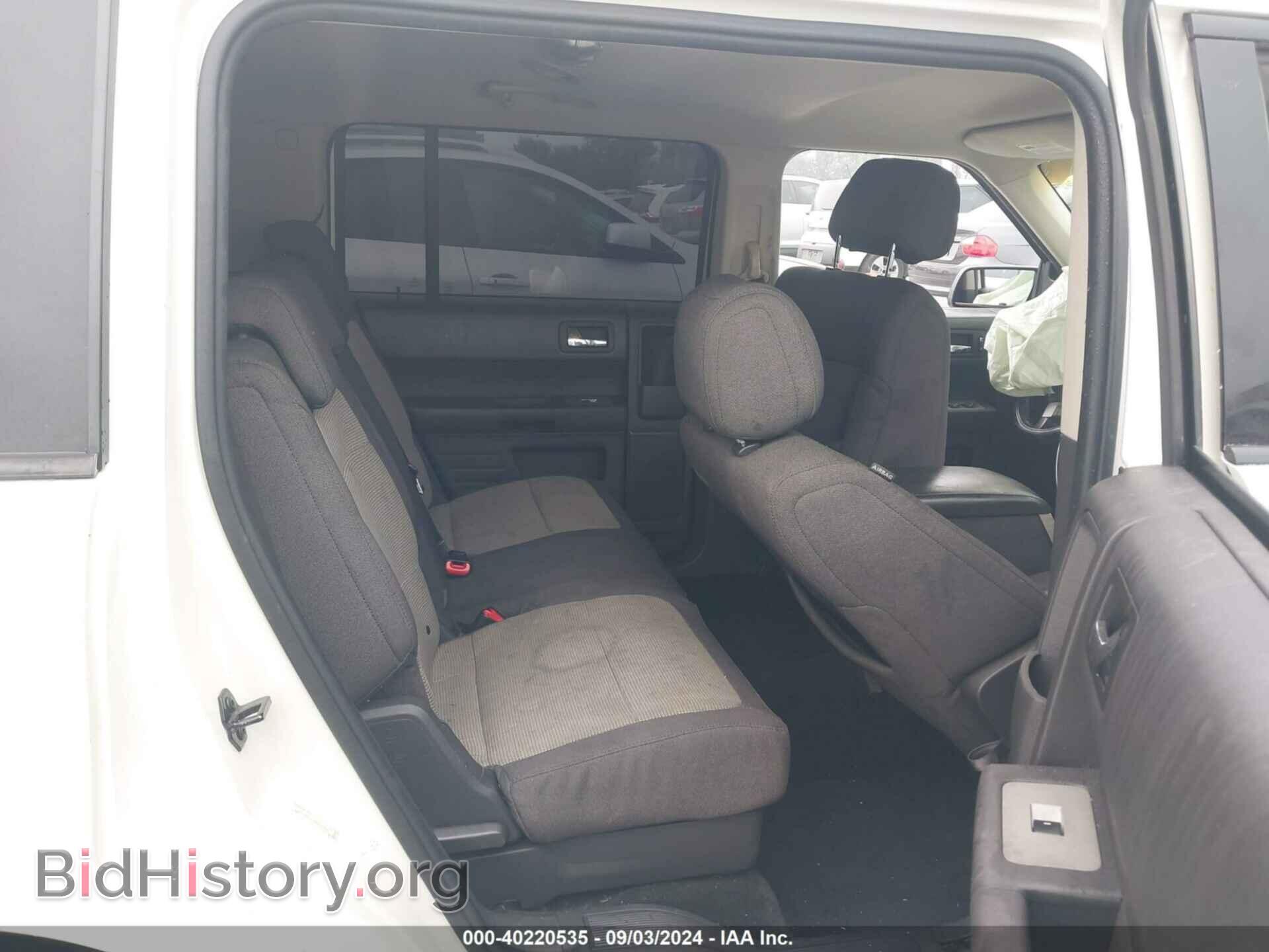 2011 FORD FLEX - VIN: 2FMGK5BC1BBD36377 - Photo 8