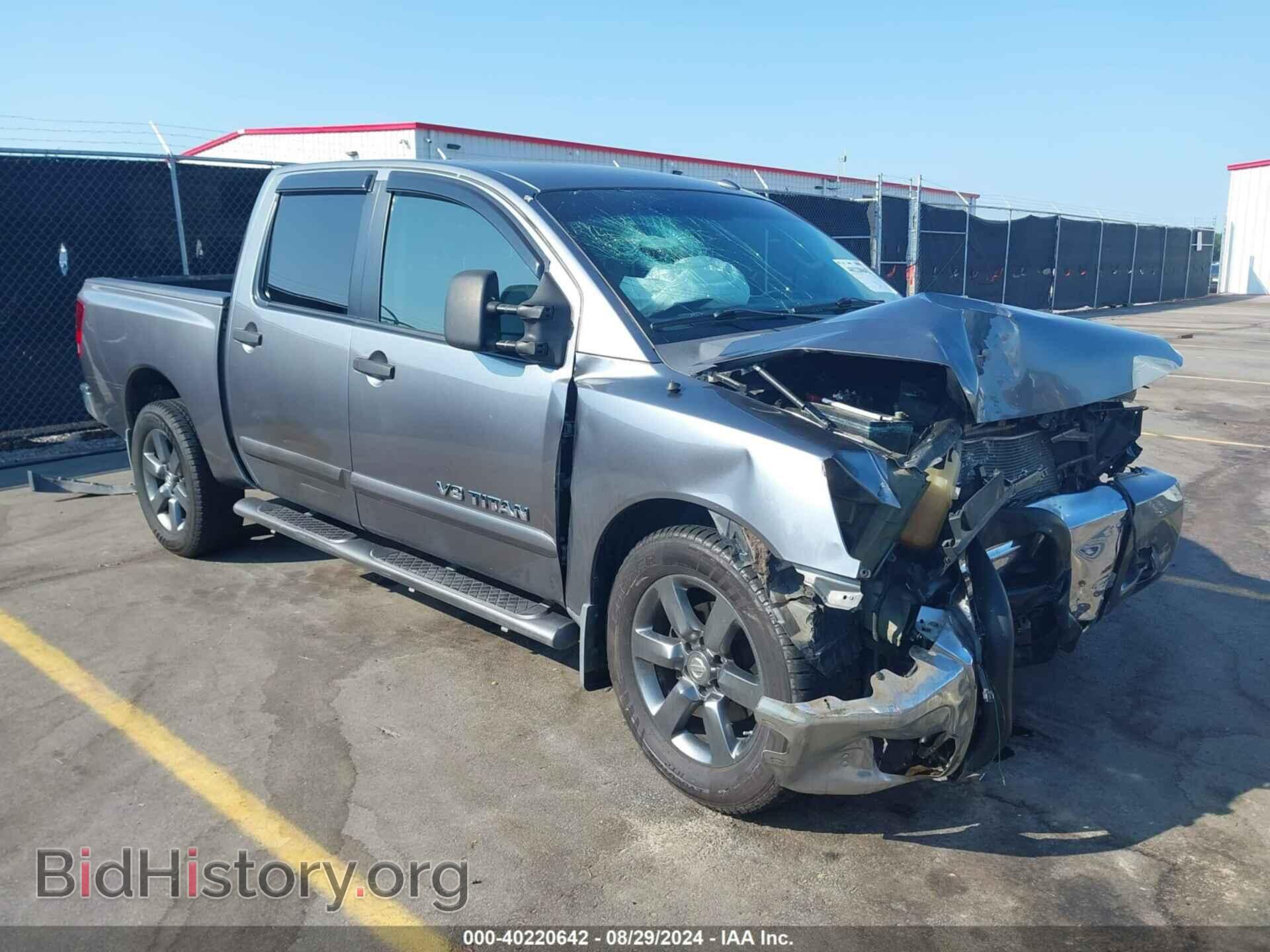 Photo 1N6AA0EC2DN305705 - NISSAN TITAN 2013