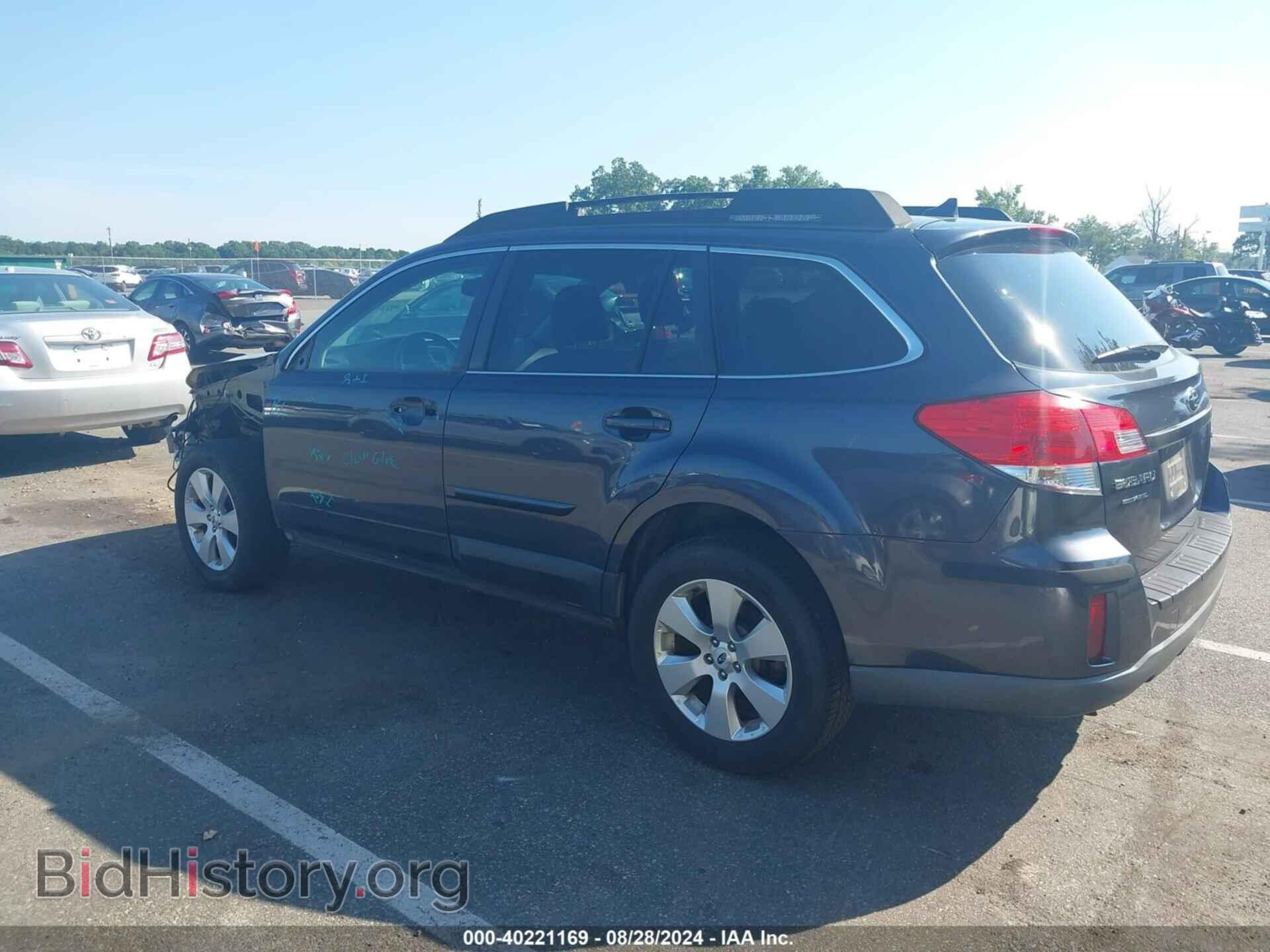 2011 SUBARU OUTBACK - VIN: 4S4BRBLC1B3438720 - Фото 3