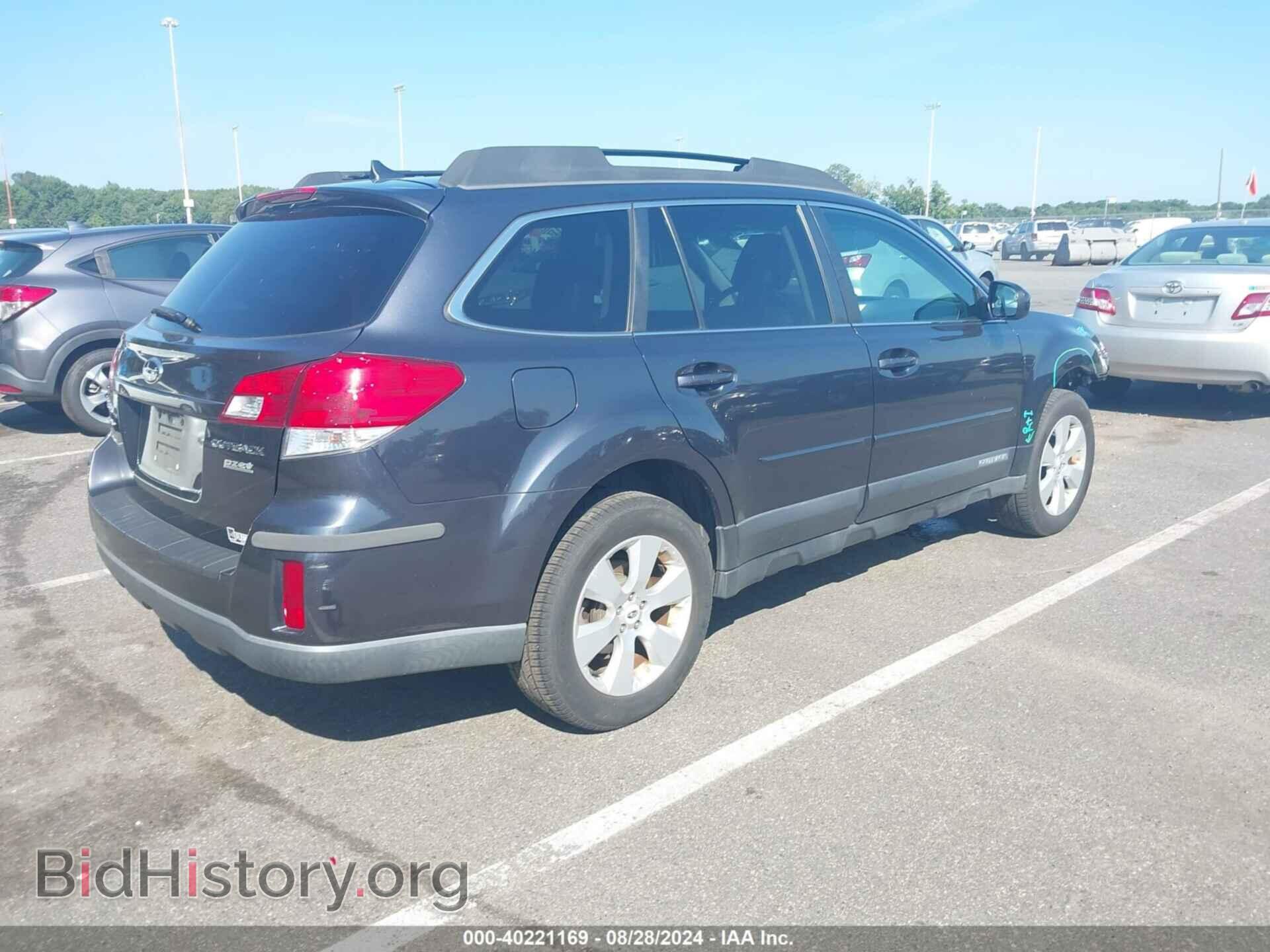 2011 SUBARU OUTBACK - VIN: 4S4BRBLC1B3438720 - Фото 4