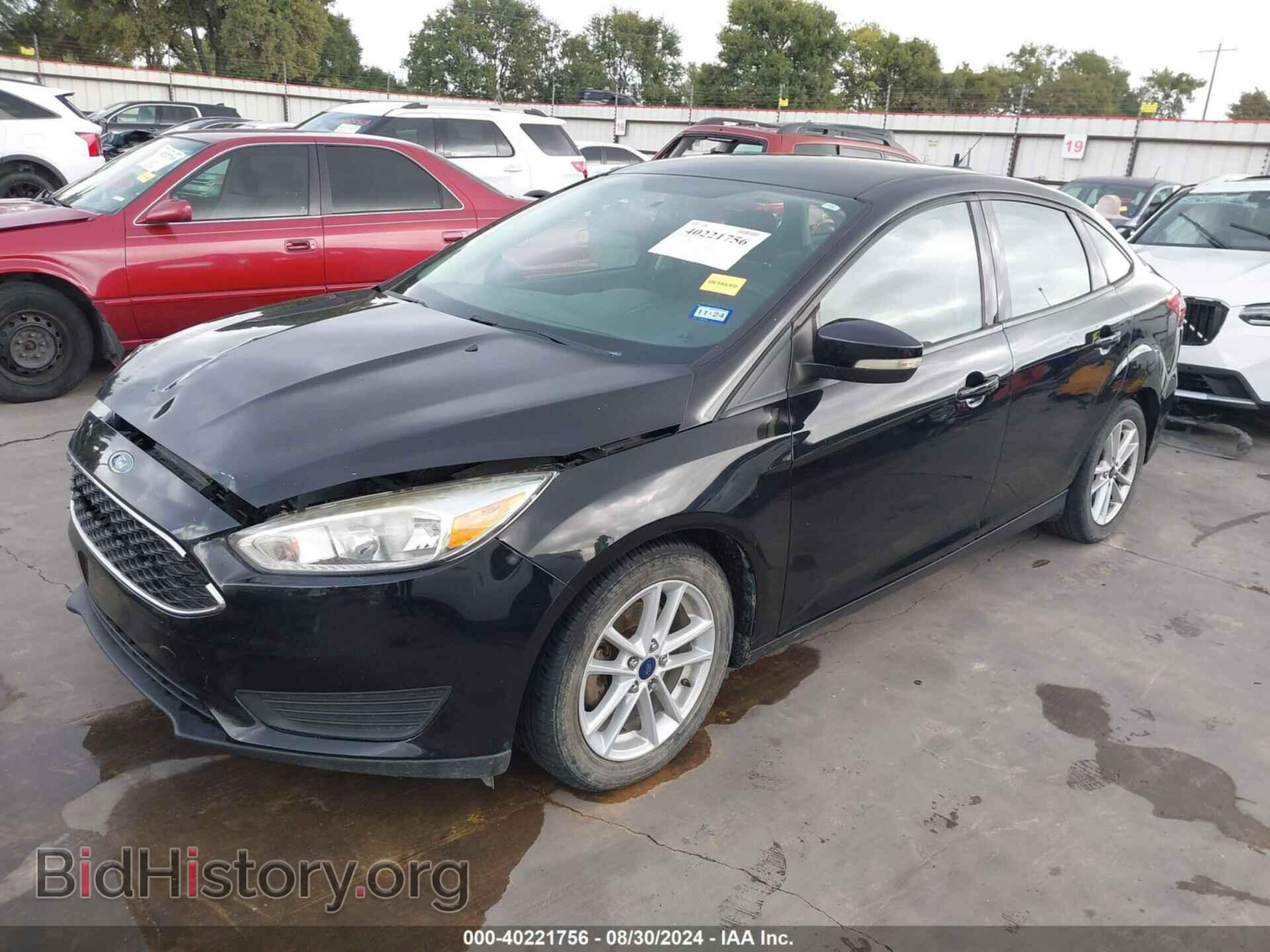 2017 FORD FOCUS - VIN: 1FADP3F23HL295666 - Фото 2