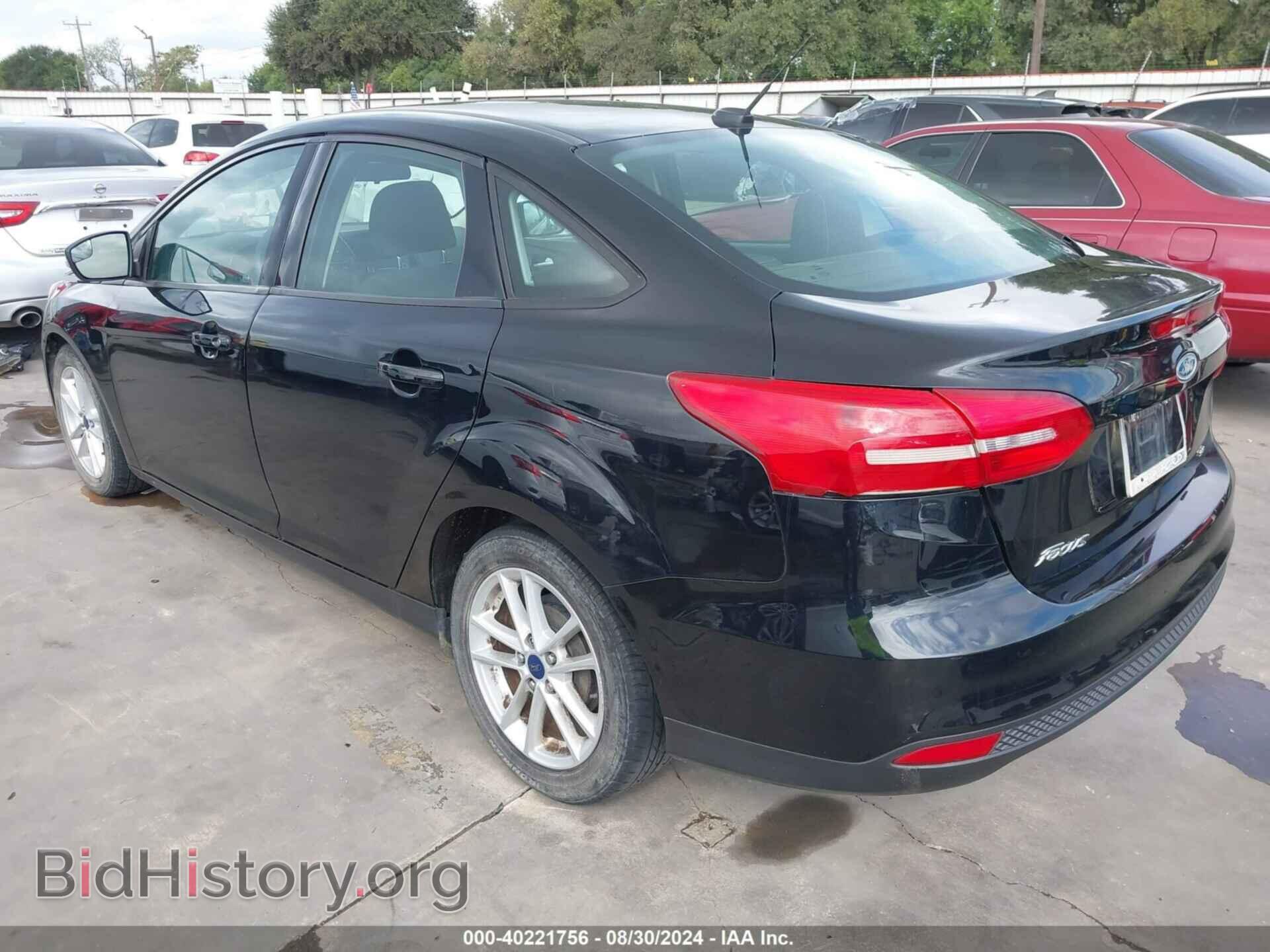 2017 FORD FOCUS - VIN: 1FADP3F23HL295666 - Фото 3