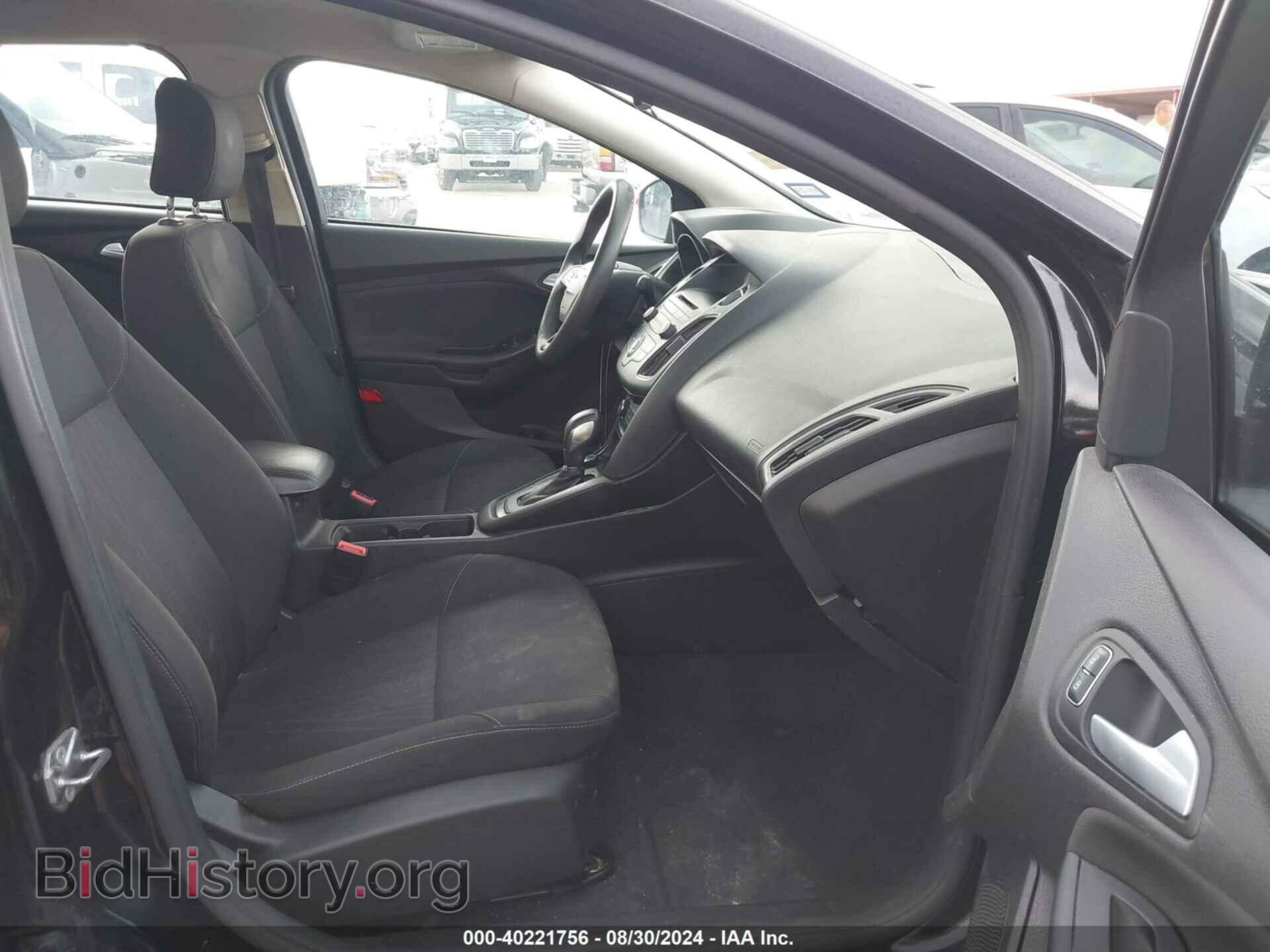 2017 FORD FOCUS - VIN: 1FADP3F23HL295666 - Фото 5