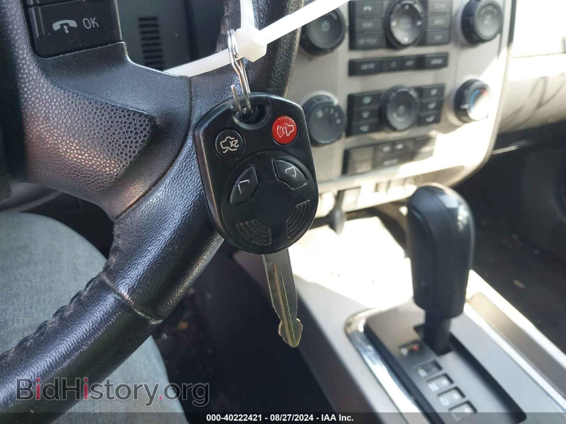 2010 FORD ESCAPE - VIN: 1FMCU0D72AKB08193 - Фото 11