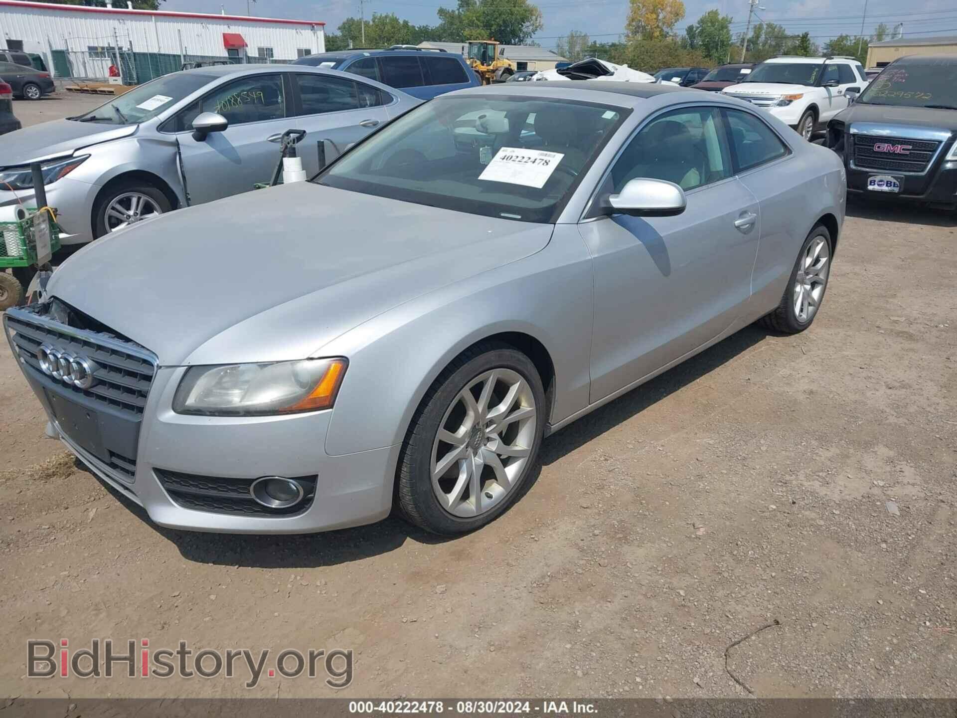 2011 AUDI A5 - VIN: WAUCFAFR1BA027936 - Фото 2