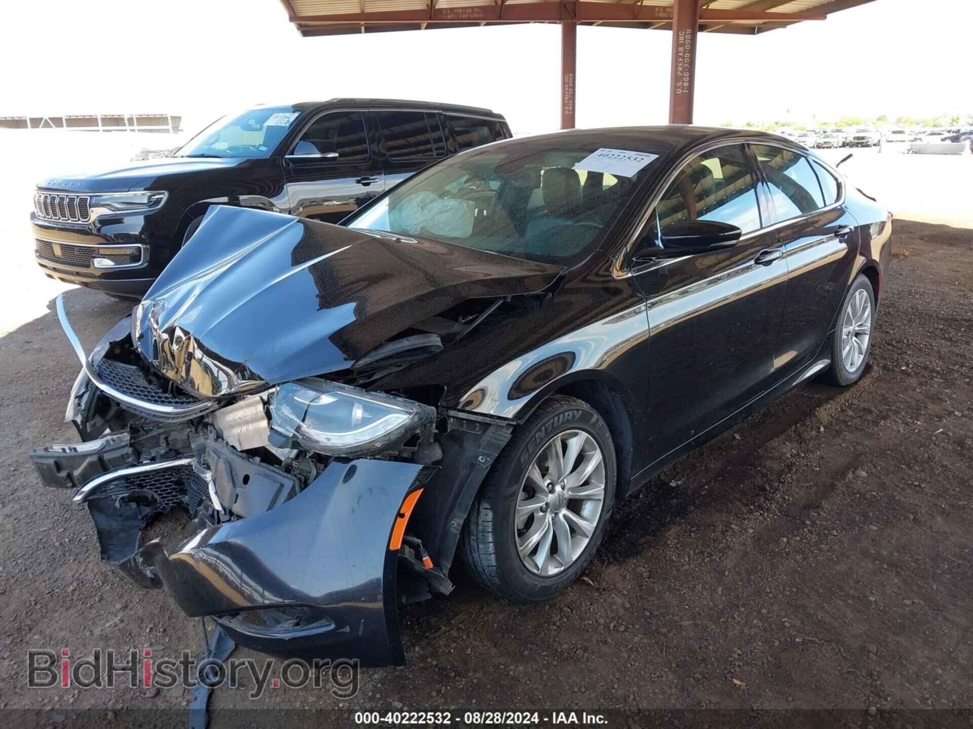 2015 CHRYSLER 200 - VIN: 1C3CCCCB7FN618404 - Photo 2