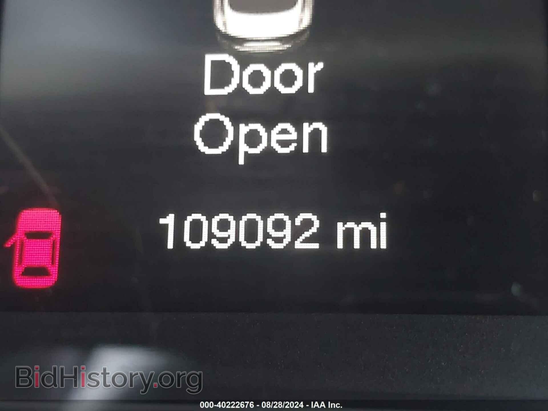 2017 CHRYSLER 200 - VIN: 1C3CCCAB5HN512183 - Фото 15