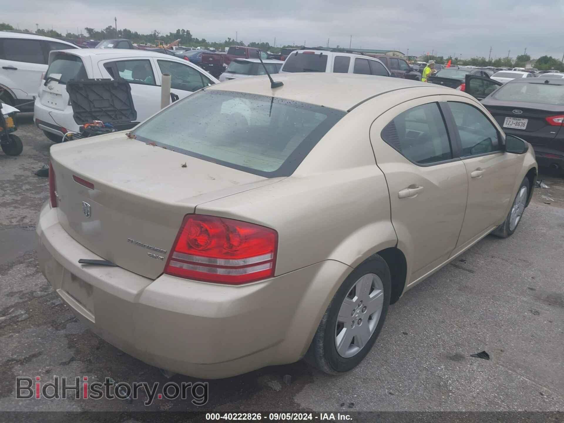2010 DODGE AVENGER - VIN: 1B3CC4FB1AN198288 - Фото 4