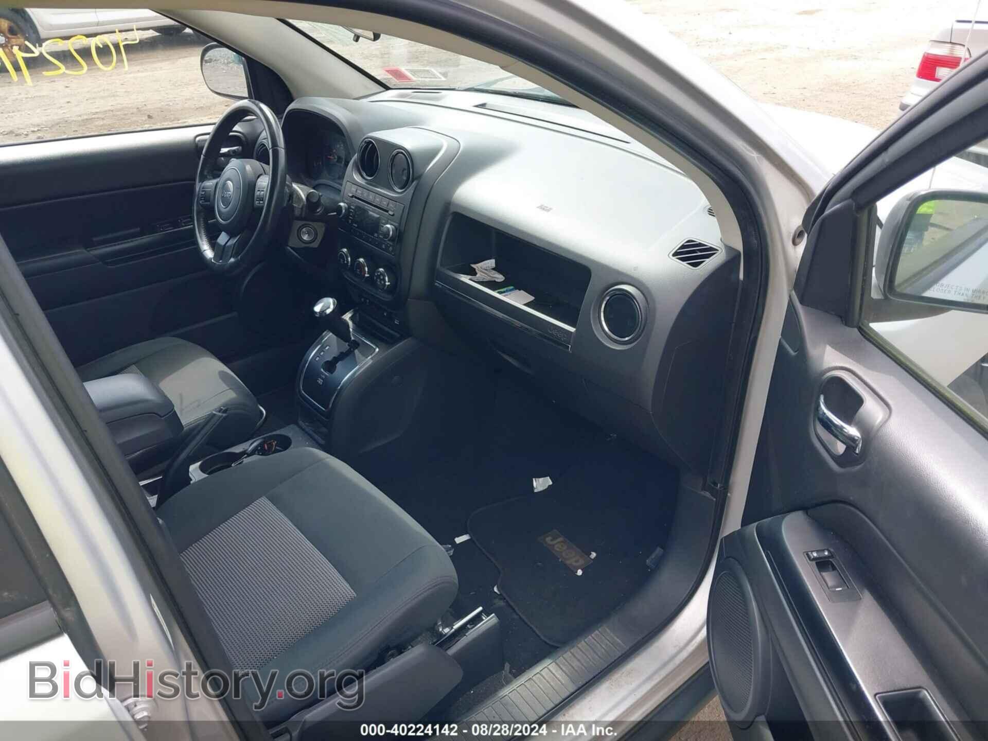 2011 JEEP COMPASS - VIN: 1J4NT1FBXBD236561 - Фото 5