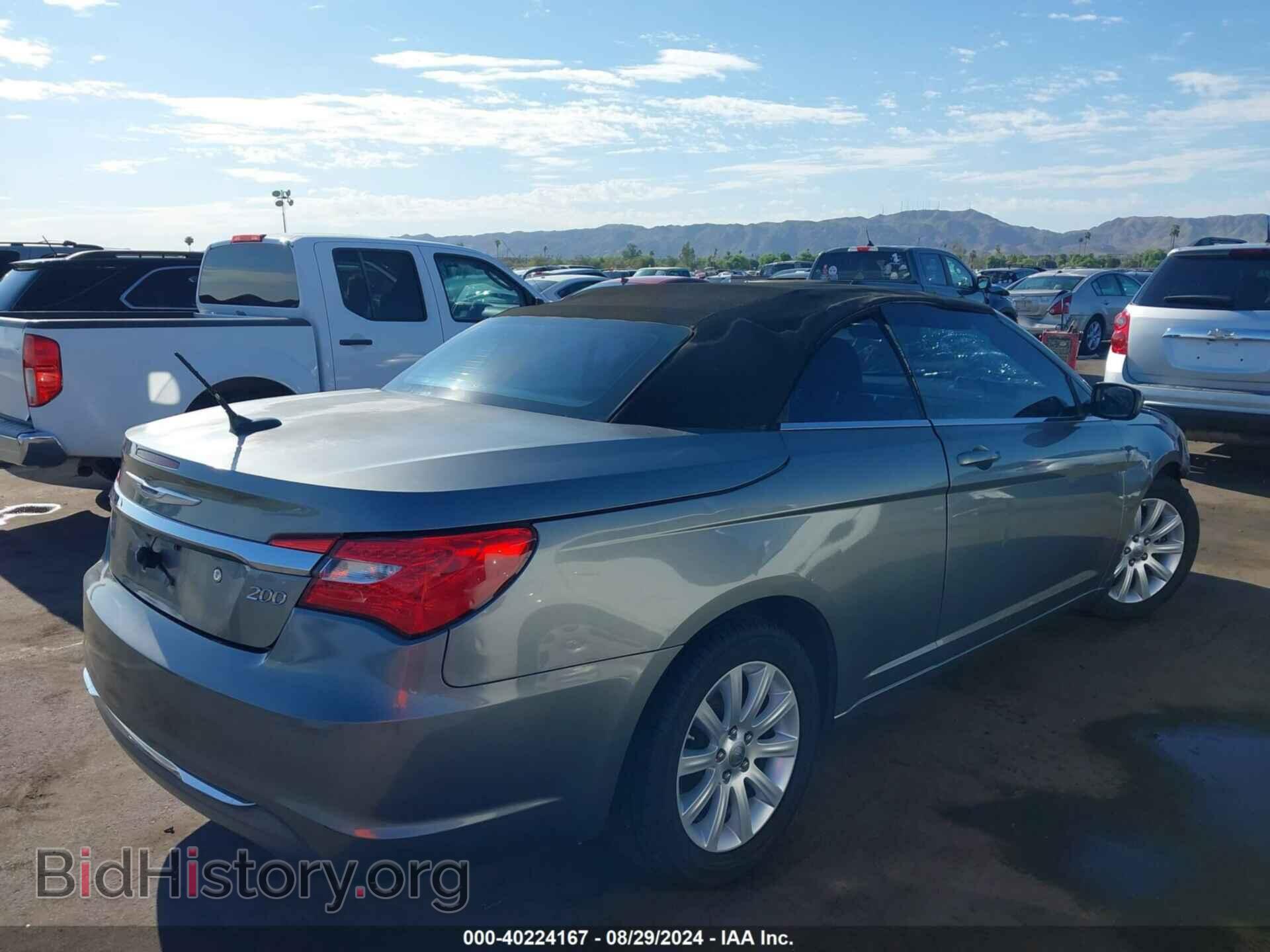 2012 CHRYSLER 200 - VIN: 1C3BCBEB9CN123555 - Фото 4