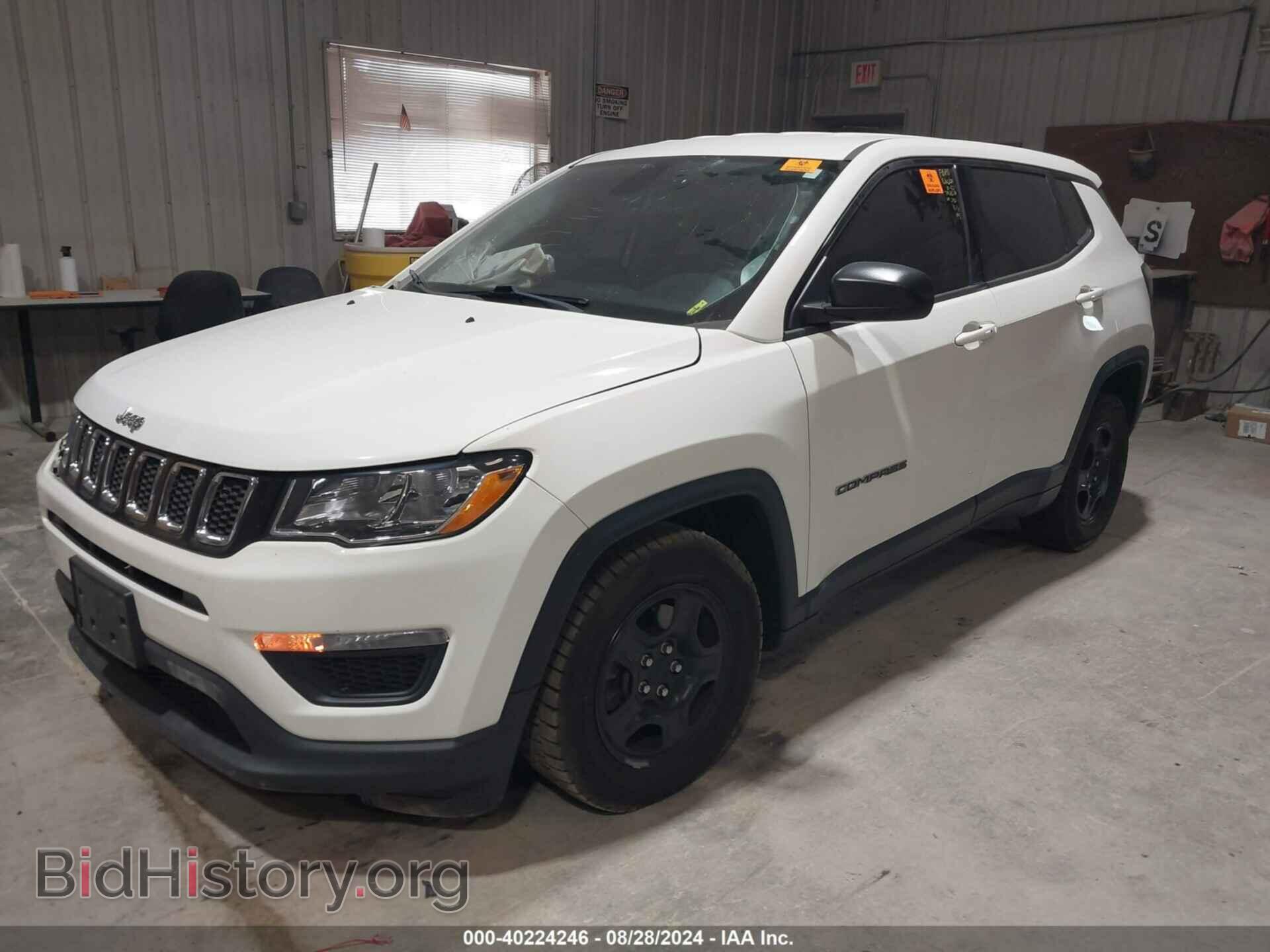 2018 JEEP COMPASS - VIN: 3C4NJCAB3JT356421 - Фото 2