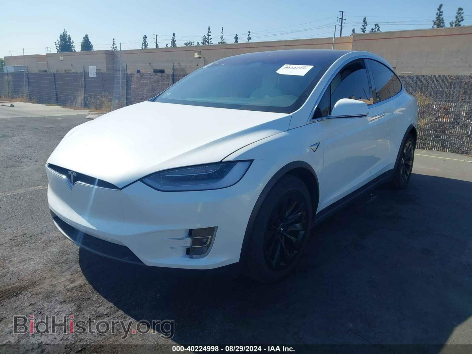2017 TESLA MODEL X - VIN: 5YJXCBE21HF067019 - Фото 2