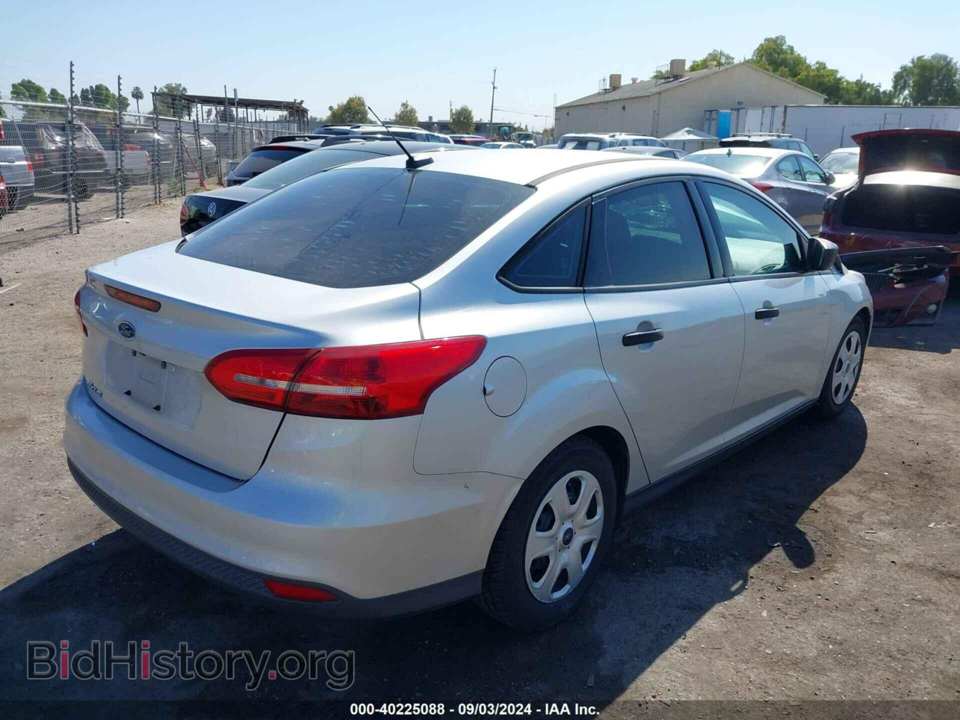2016 FORD FOCUS - VIN: 1FADP3E20GL380495 - Фото 4