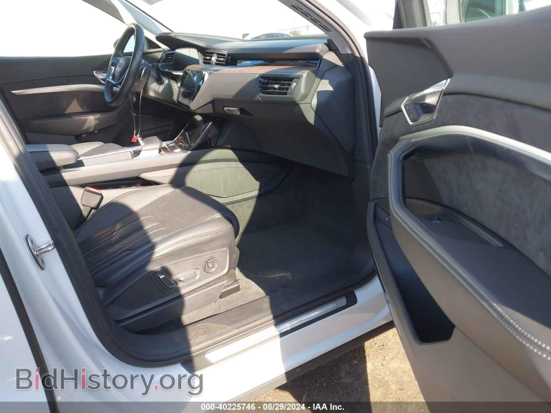 2019 AUDI E-TRON - VIN: WA1VABGE6KB024112 - Фото 5