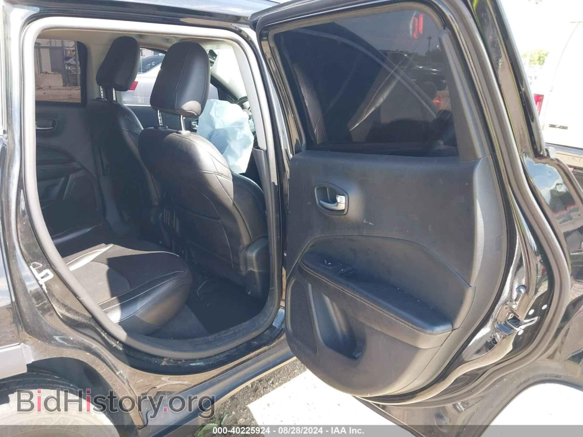 2019 JEEP COMPASS - VIN: 3C4NJDBB4KT846677 - Фото 8