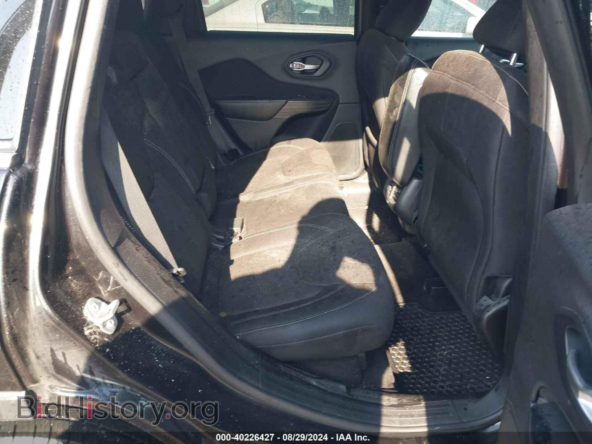 2015 JEEP CHEROKEE - VIN: 1C4PJLCB3FW706802 - Фото 8