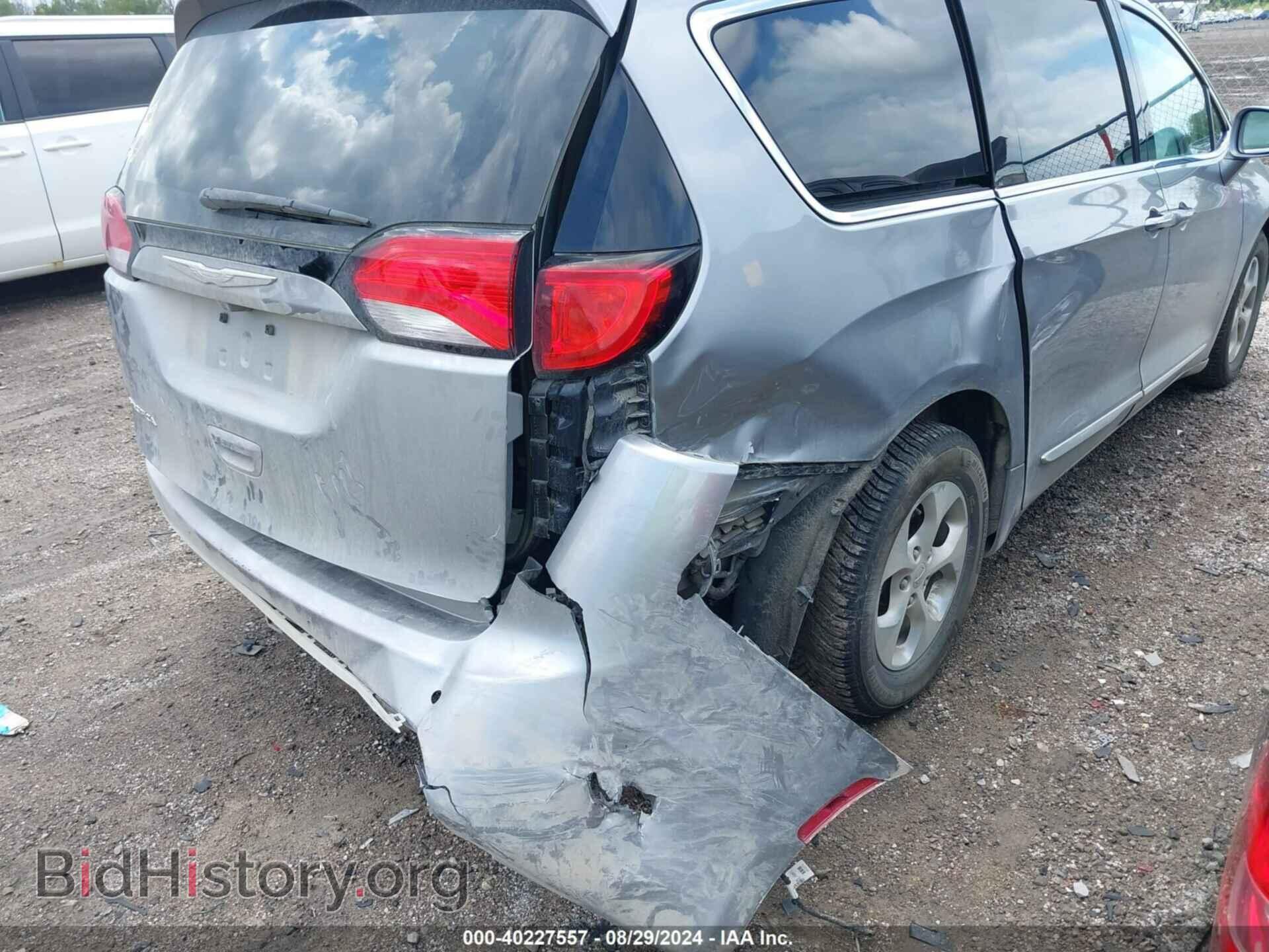 2017 CHRYSLER PACIFICA - VIN: 2C4RC1EG4HR638537 - Photo 6