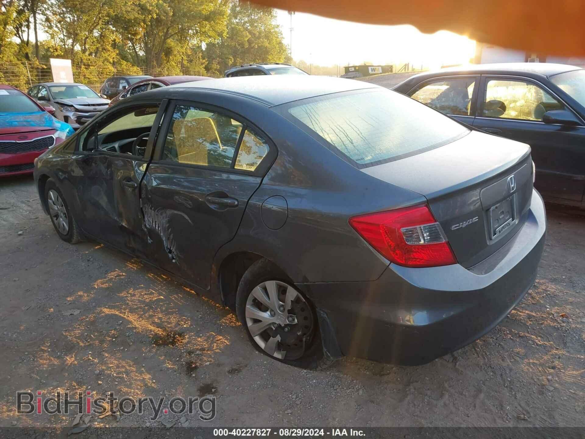 2012 HONDA CIVIC - VIN: 19XFB2F56CE081875 - Фото 3