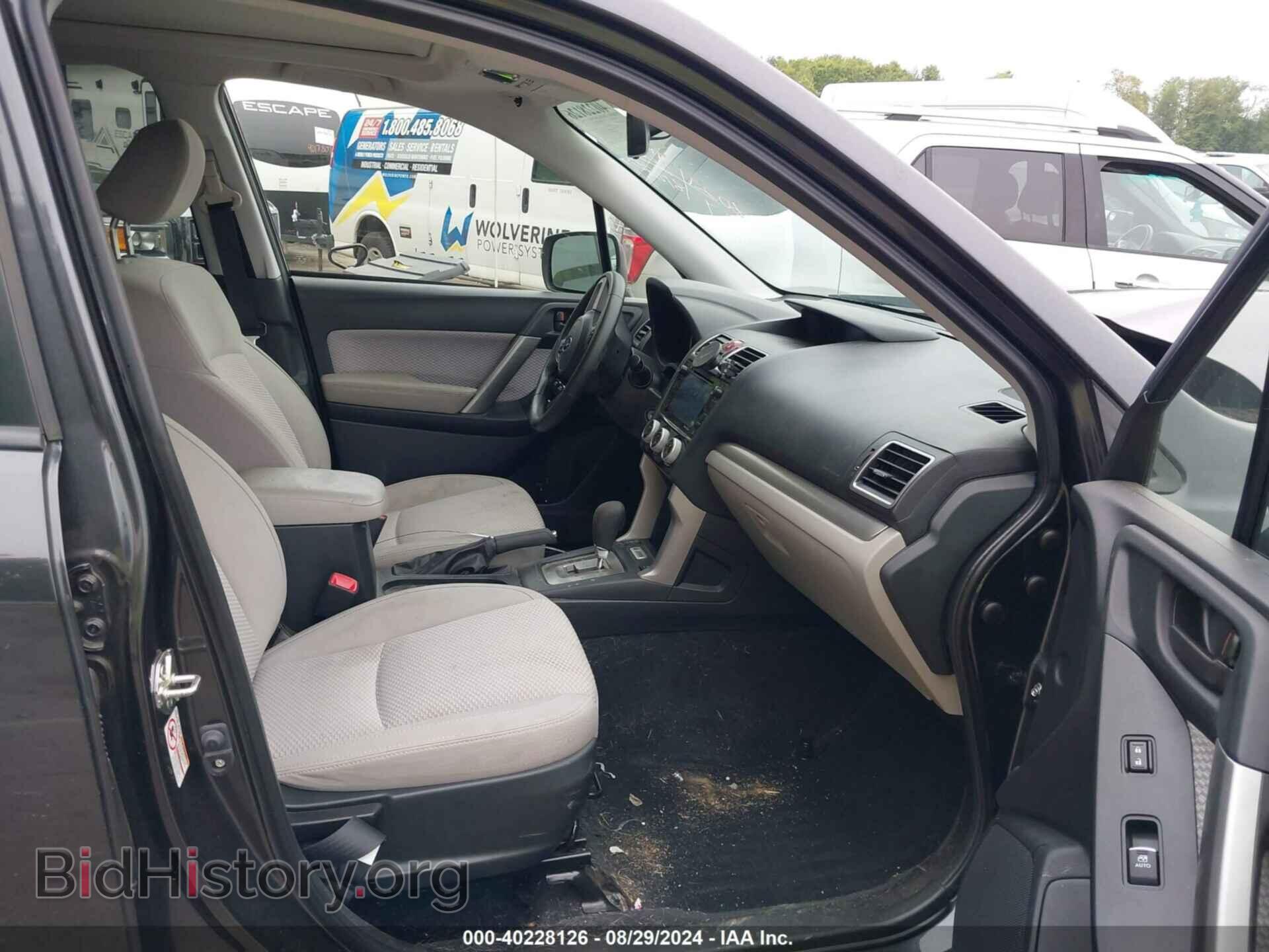 2017 SUBARU FORESTER - VIN: JF2SJAEC9HH448024 - Photo 5