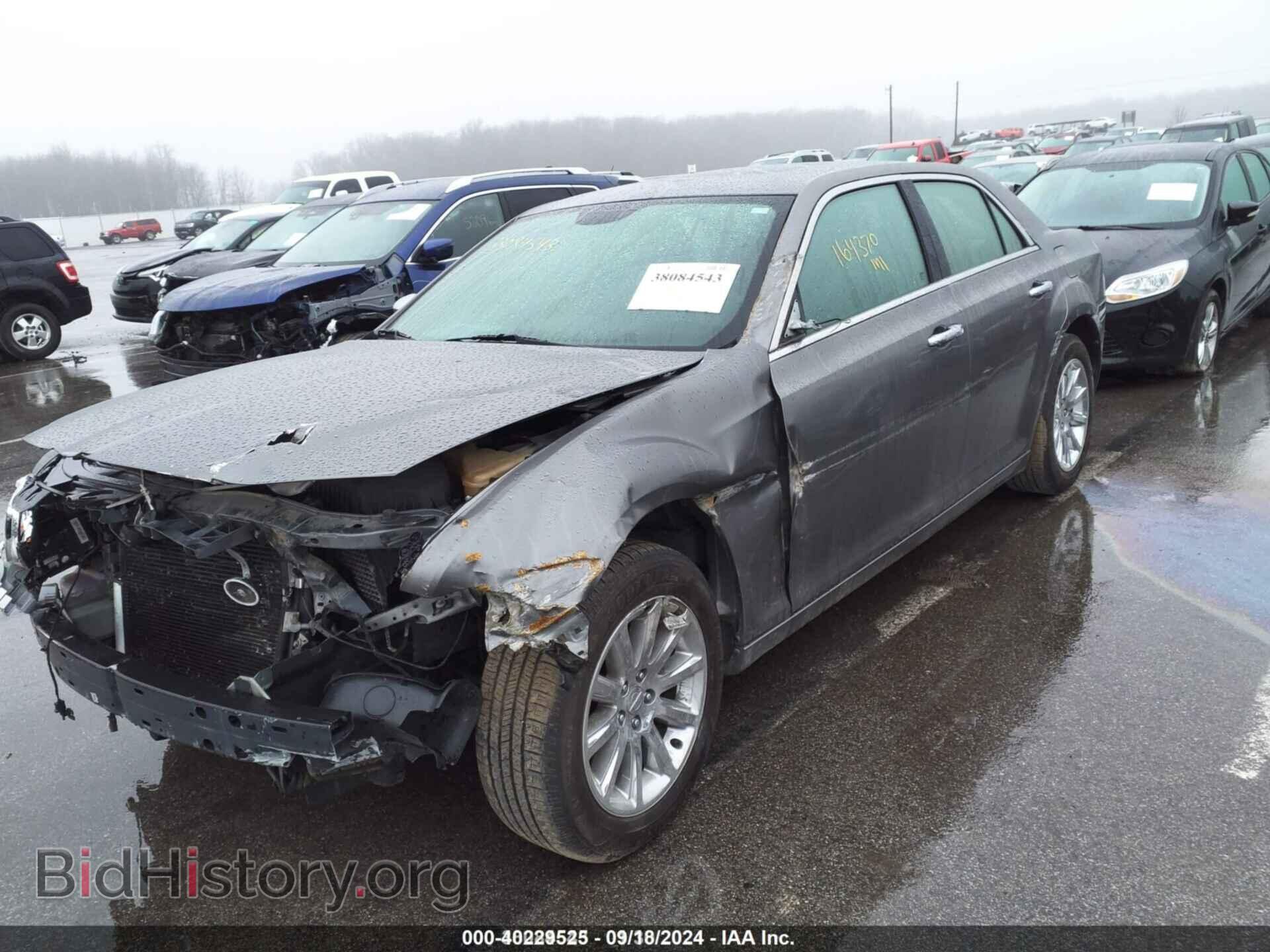 2012 CHRYSLER 300 - VIN: 2C3CCACG8CH173451 - Фото 2