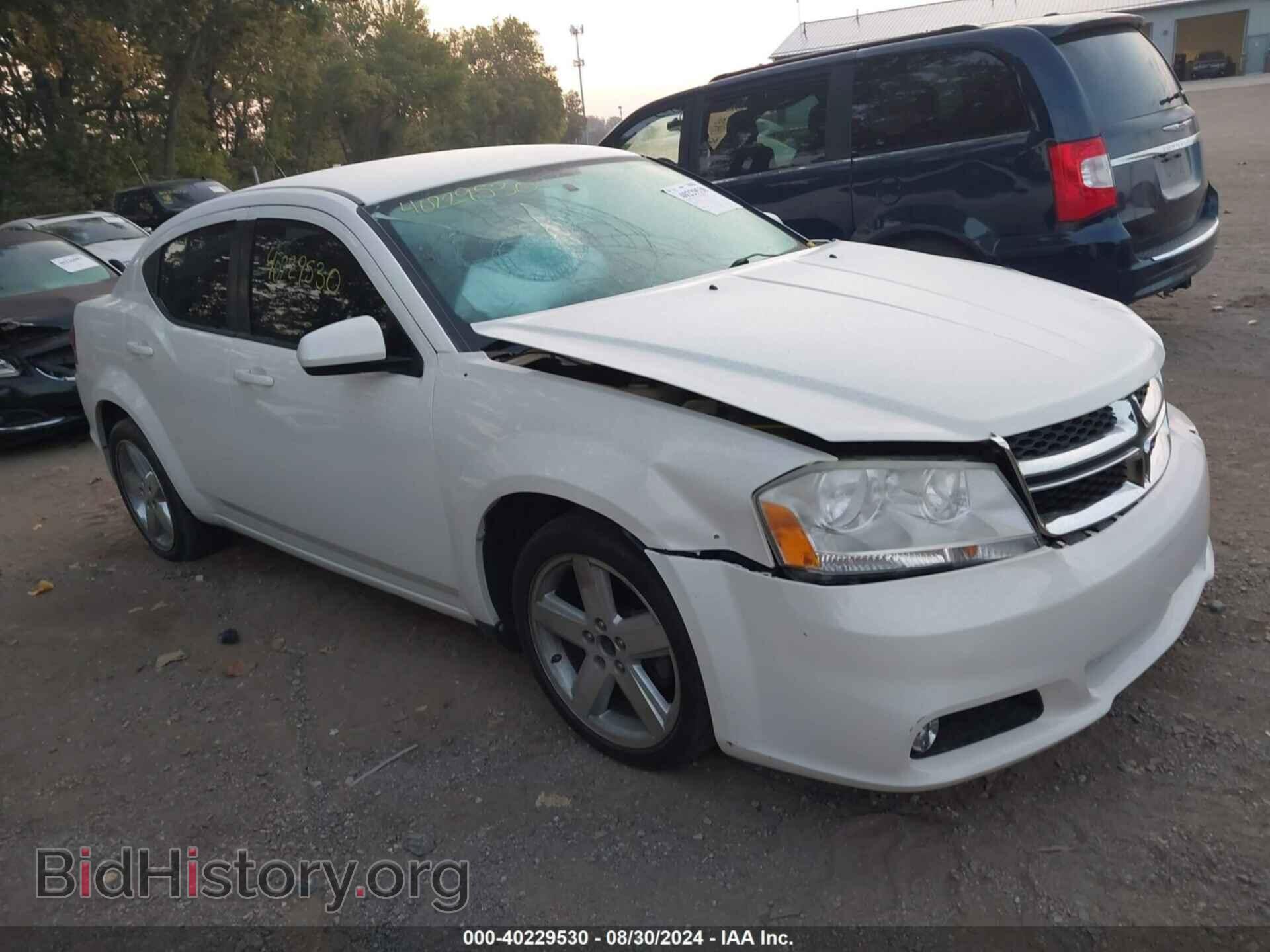 Photo 1B3BD2FB1BN501892 - DODGE AVENGER 2011