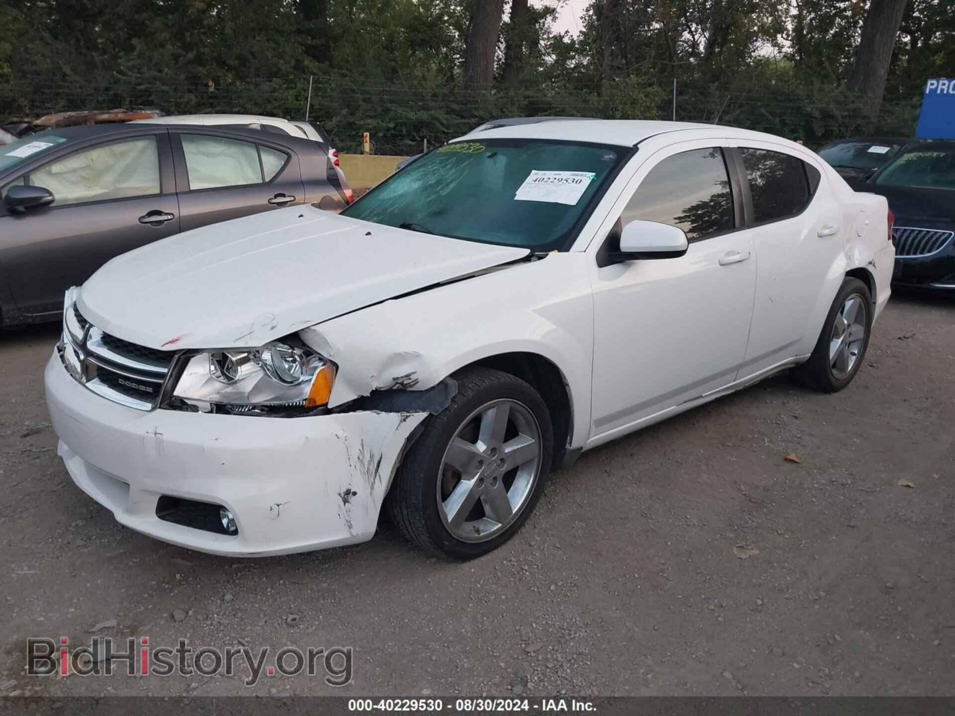 2011 DODGE AVENGER - VIN: 1B3BD2FB1BN501892 - Photo 2