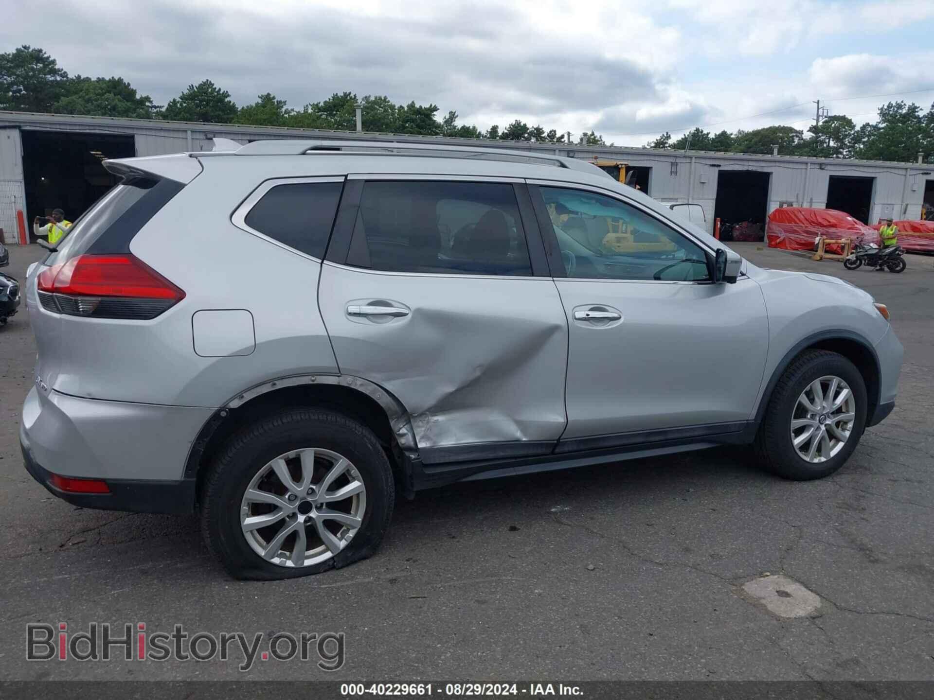 2017 NISSAN ROGUE - VIN: 5N1AT2MV5HC817189 - Фото 4