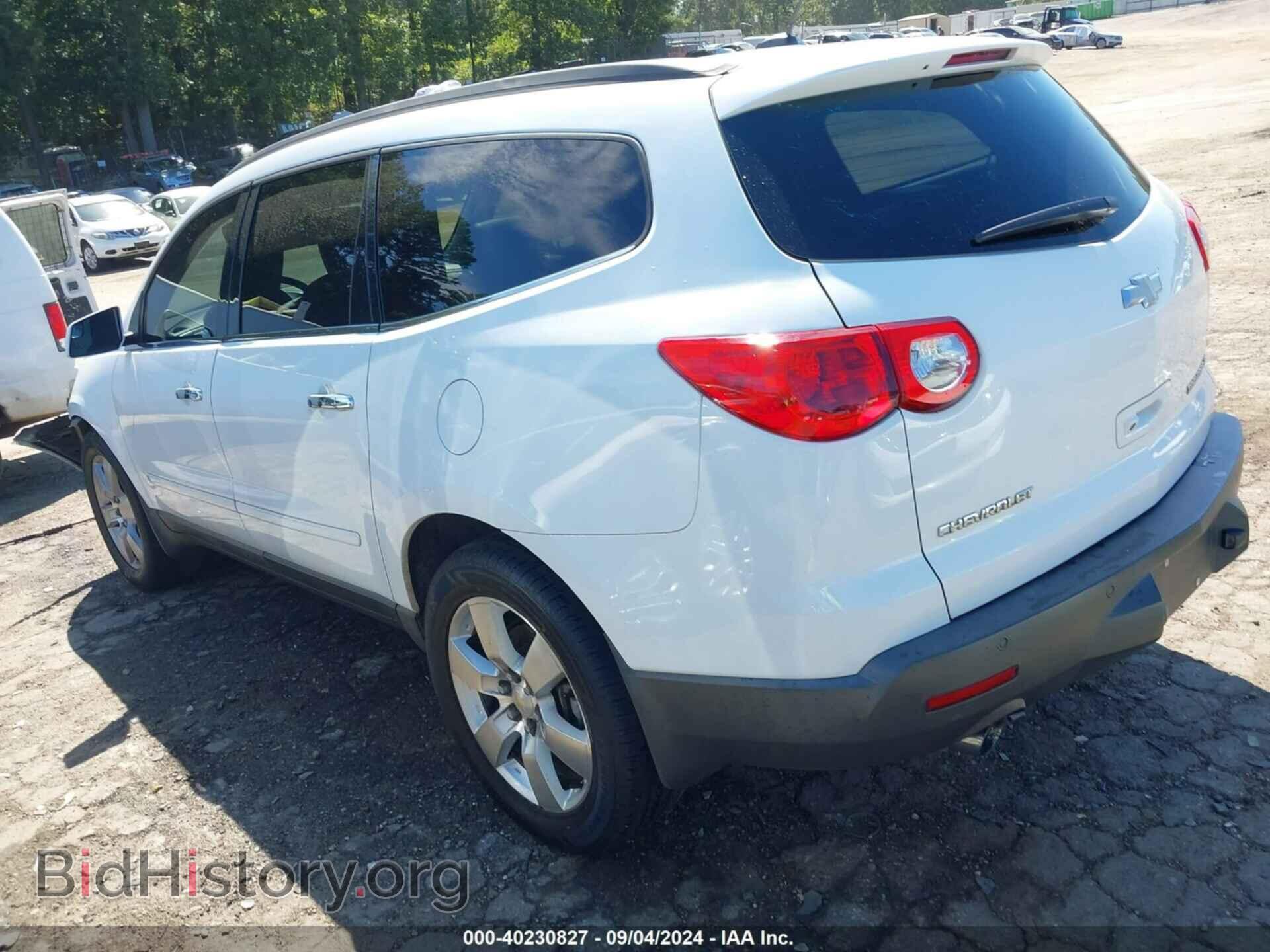2009 CHEVROLET TRAVERSE - VIN: 1GNER33D29S114943 - Фото 3
