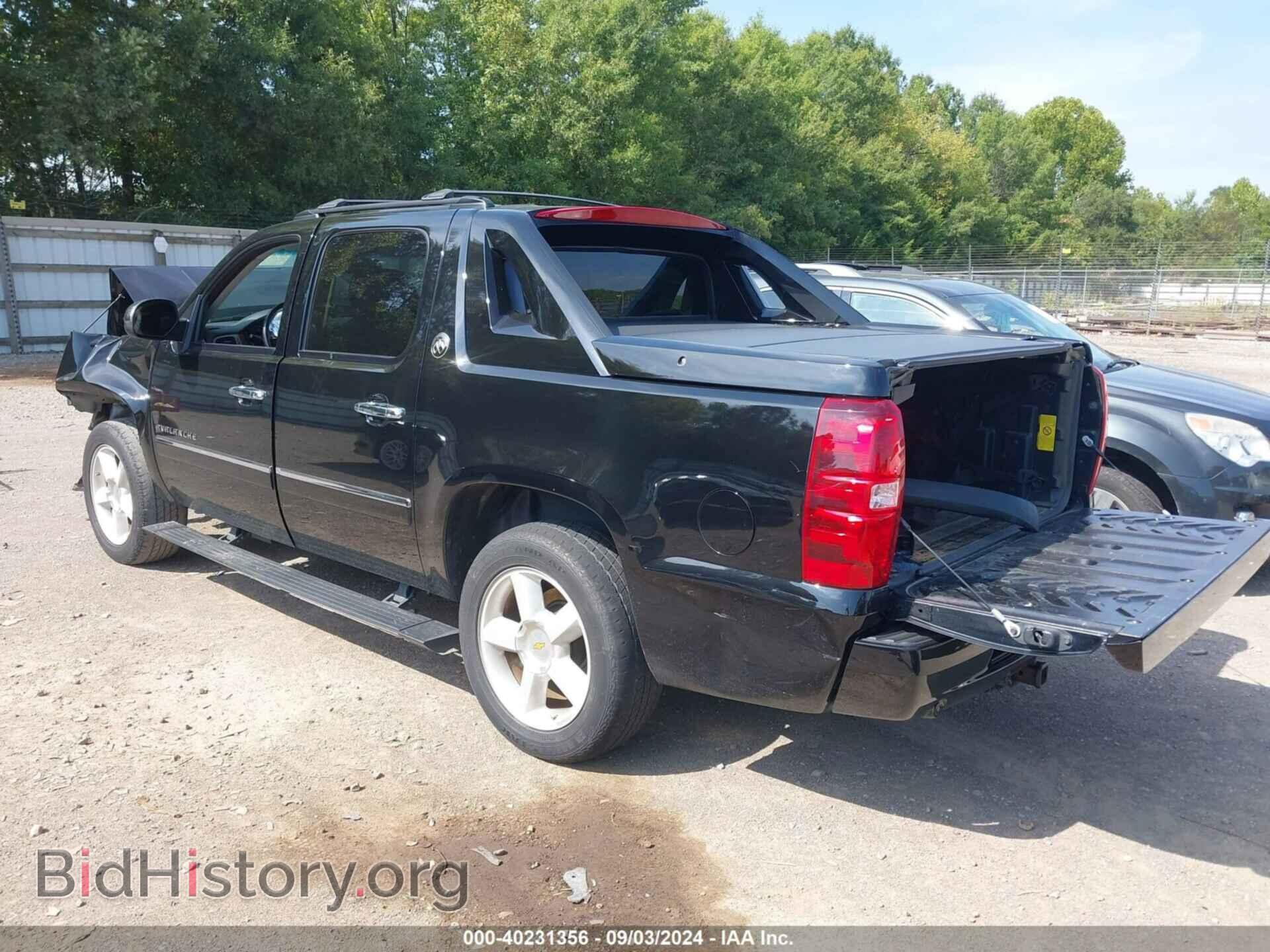 2013 CHEVROLET AVALANCHE - VIN: 3GNTKGE77DG266517 - Фото 3